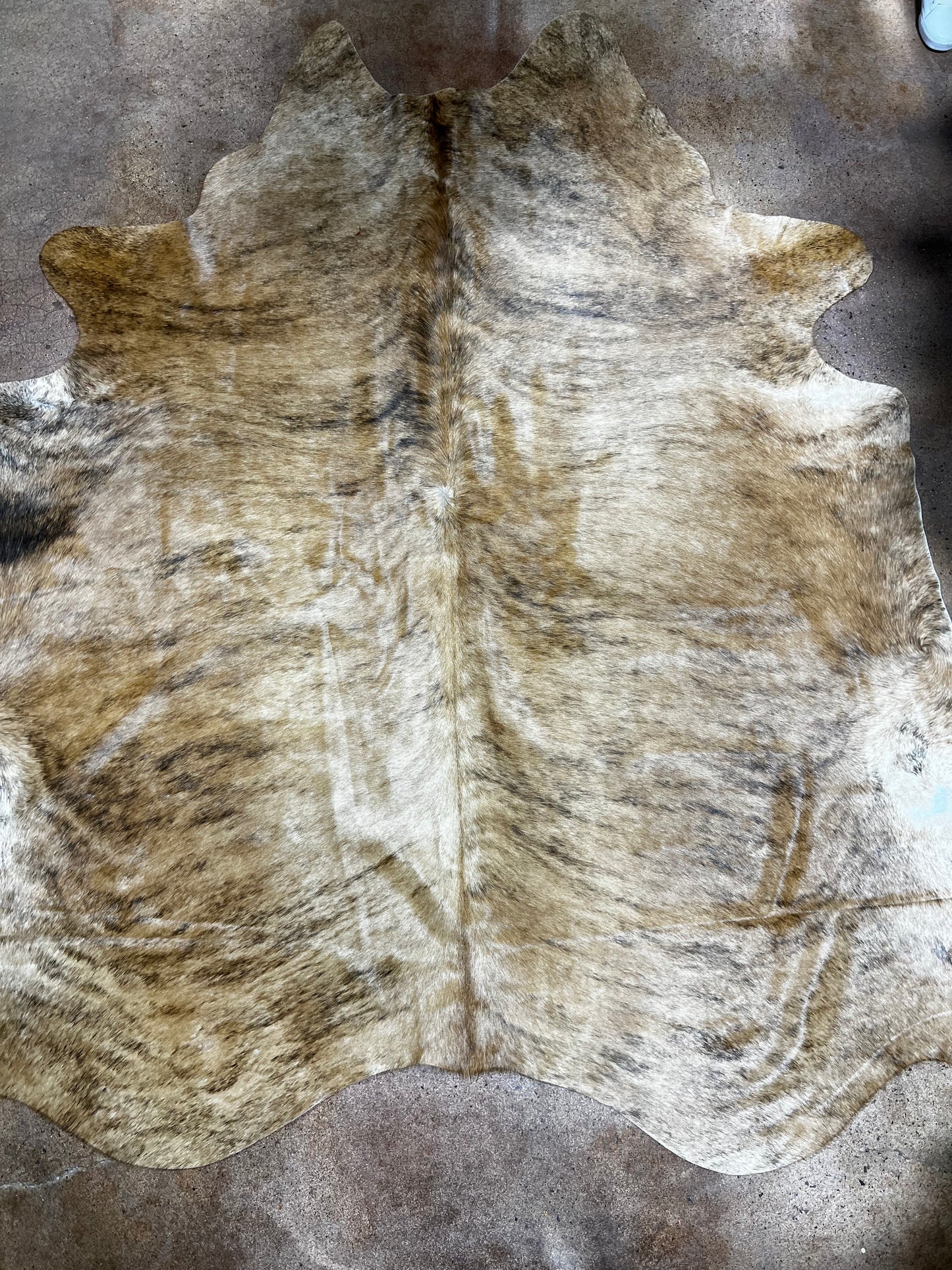Full Medium Brown Brindle Cowhide Rug