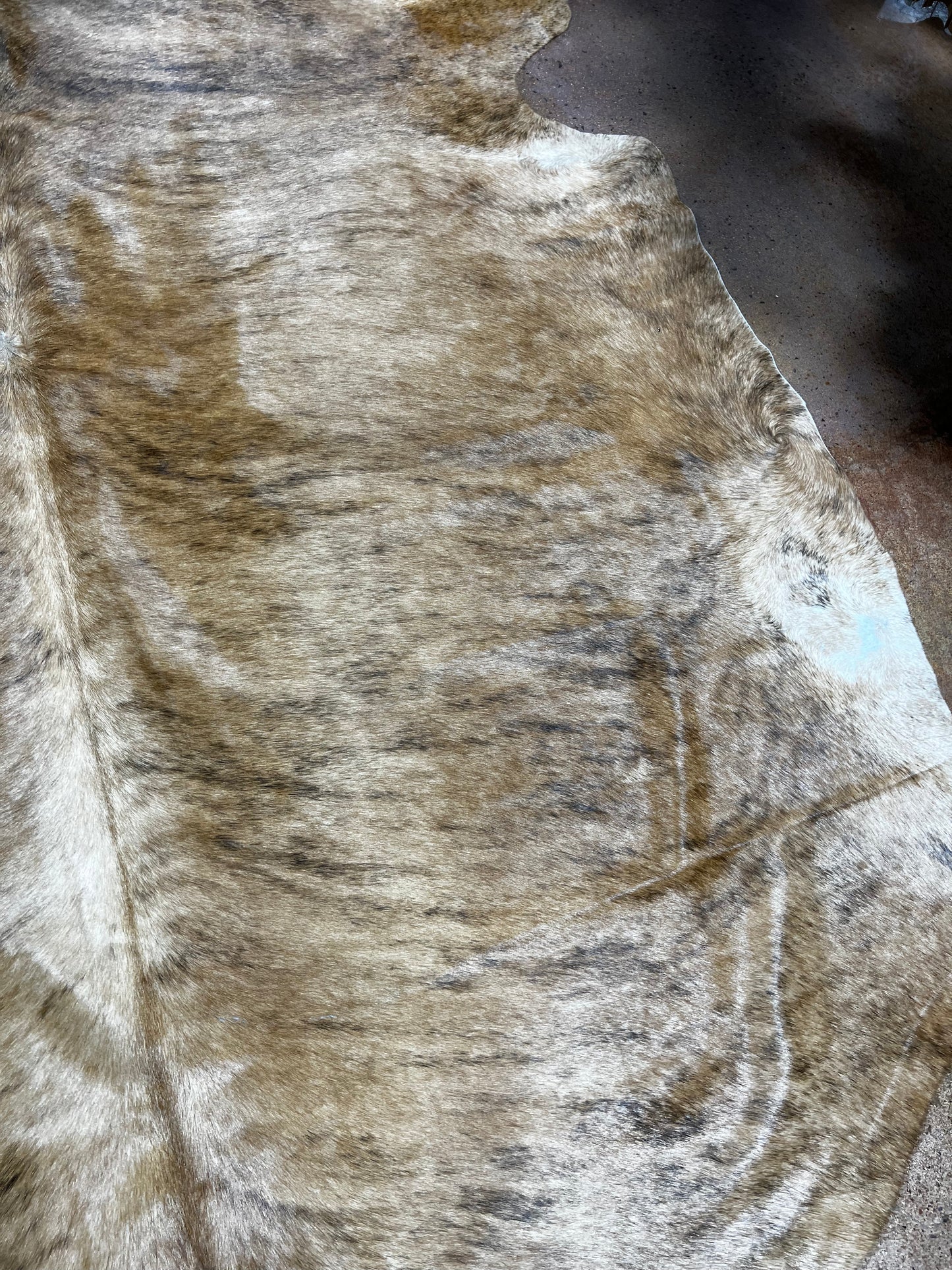 Full Medium Brown Brindle Cowhide Rug