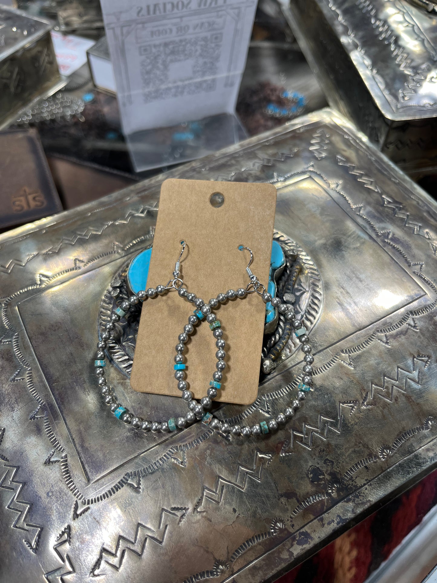 Roam Navajo Hoops