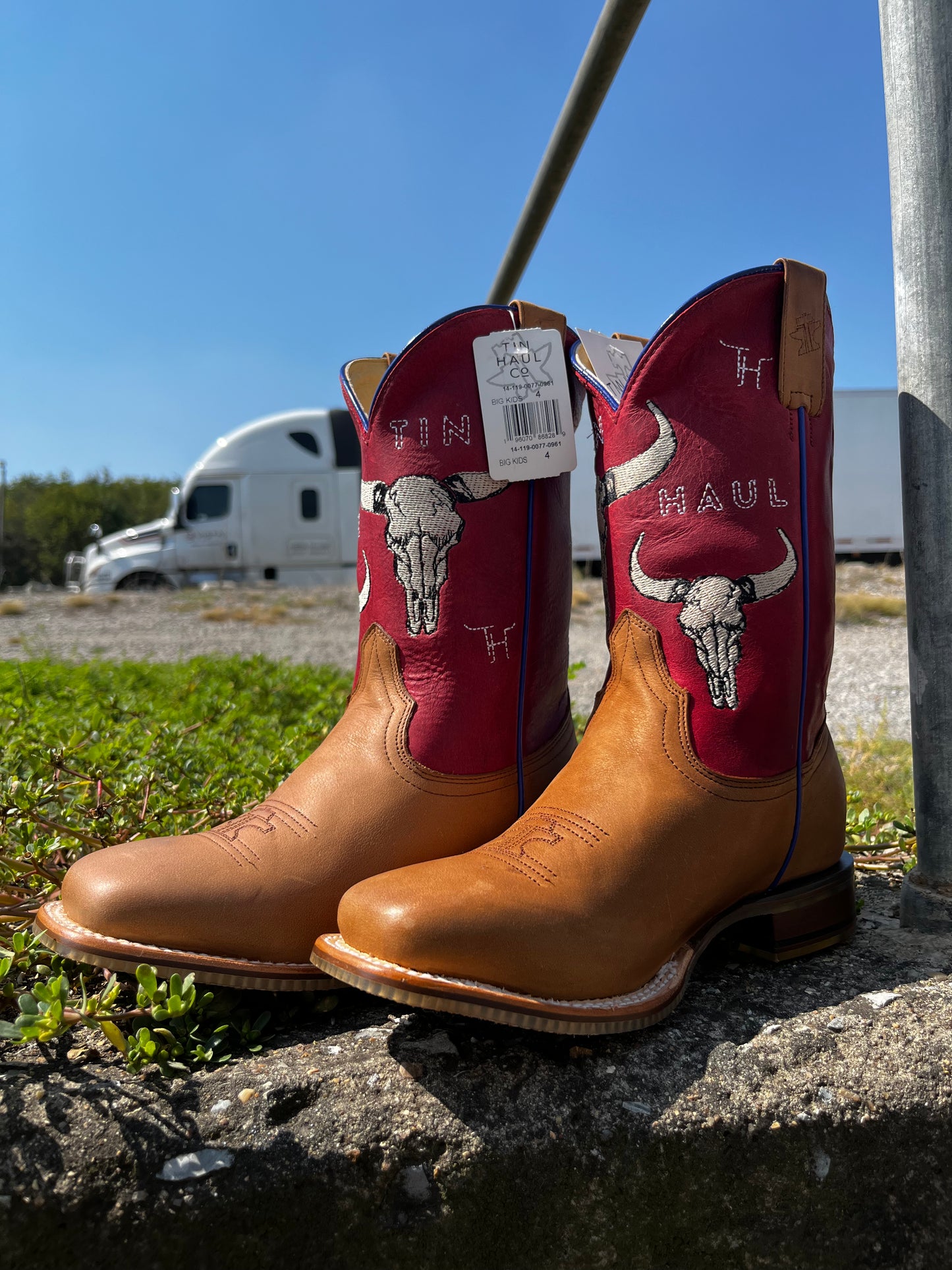 Bullhead kids boots