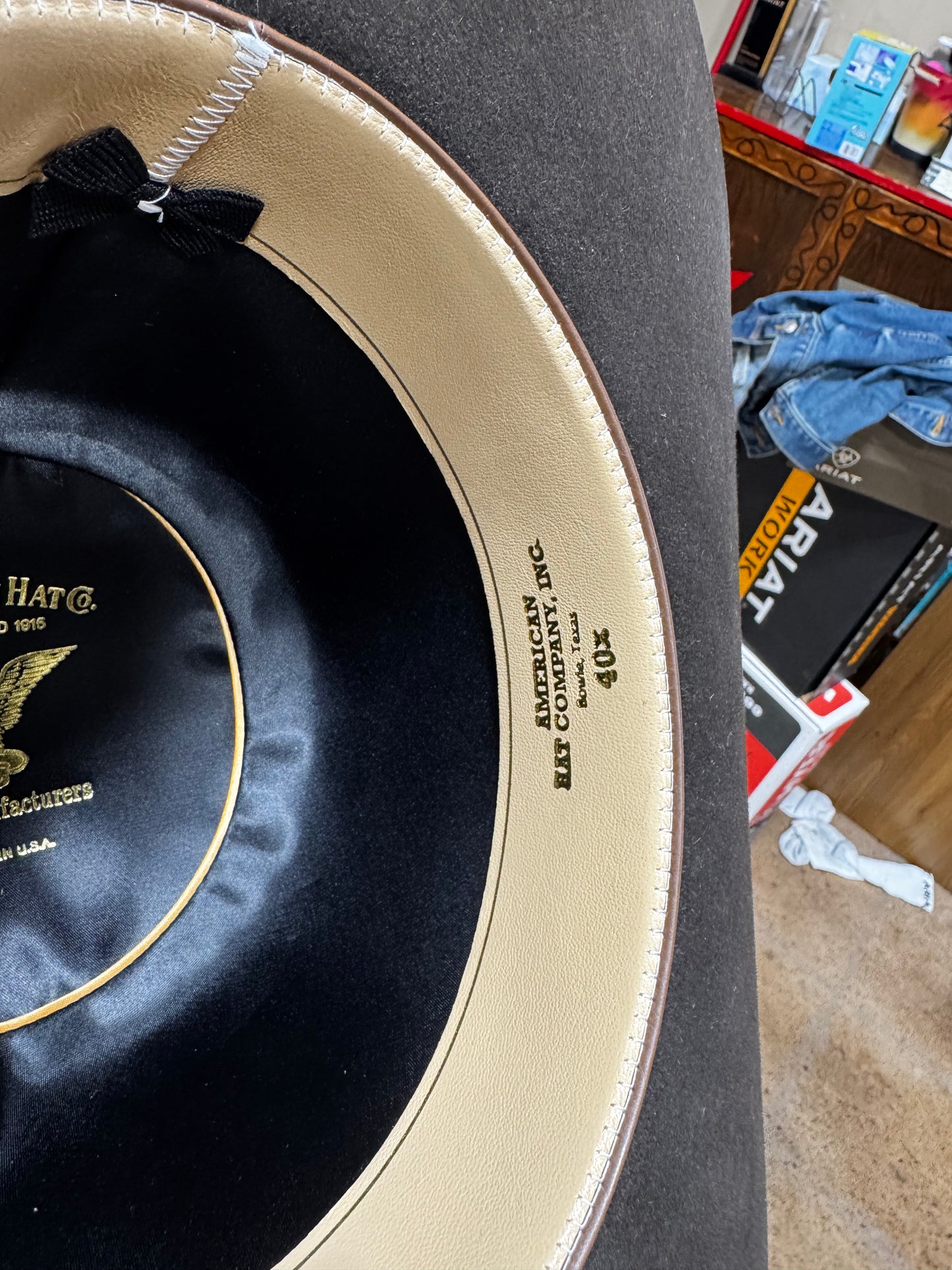 American 40X Chocolate Felts