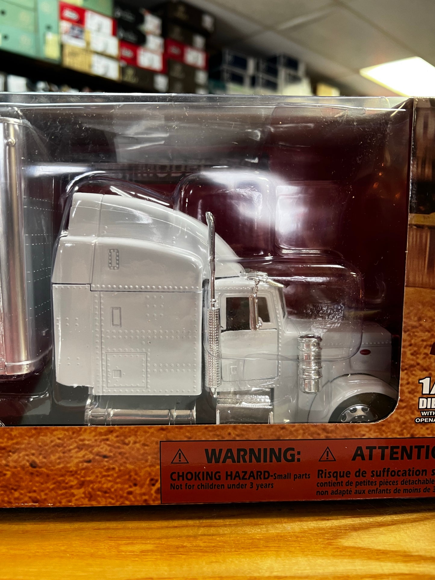 M&F Peterbilt Bull Hauler