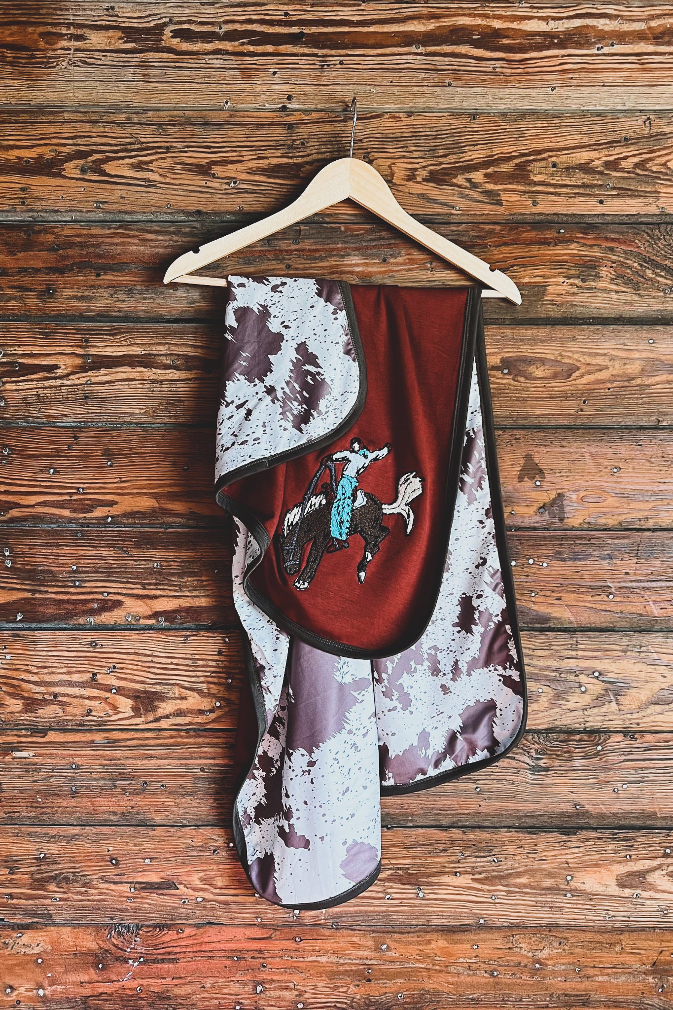 Bronc Stomp Large