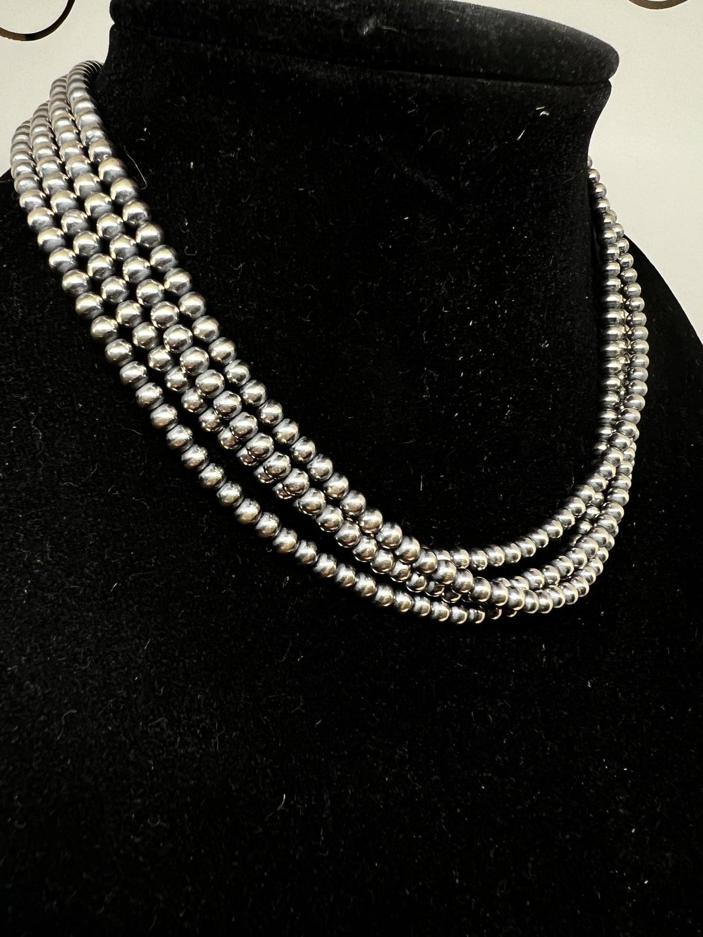 Navajo 16” Silver Pearl Necklace
