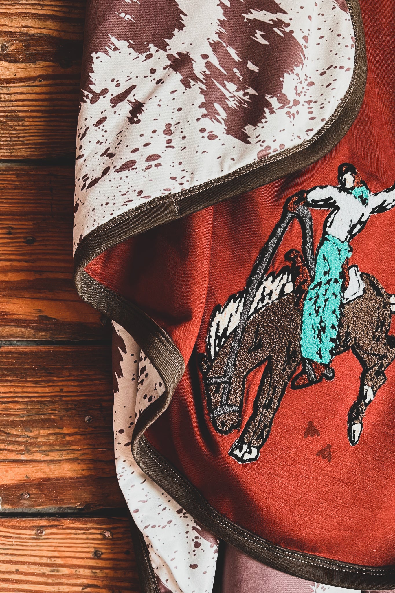 Bronc Stomp Large