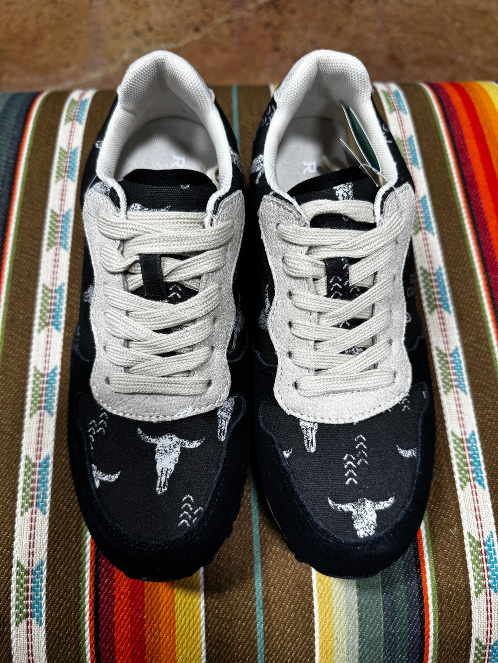 Roper Giddyup Longhorn in Black