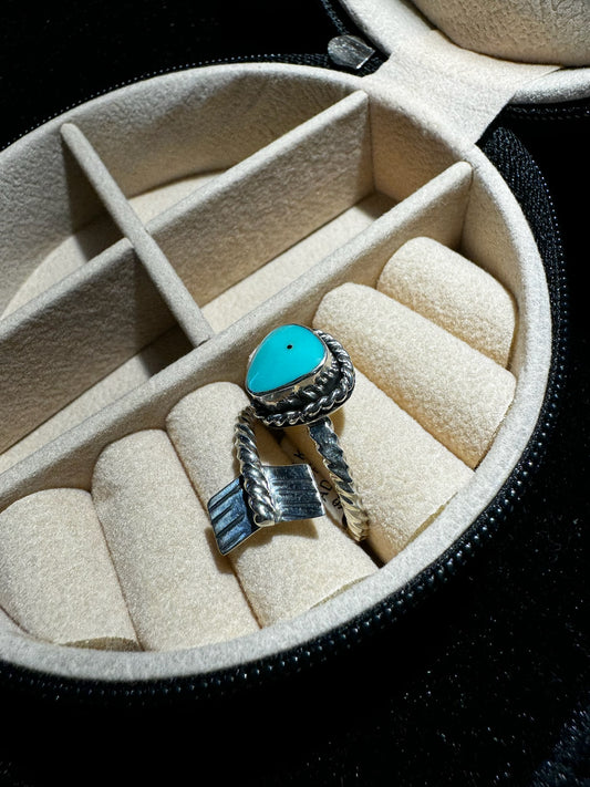 Turquoise arrow ring