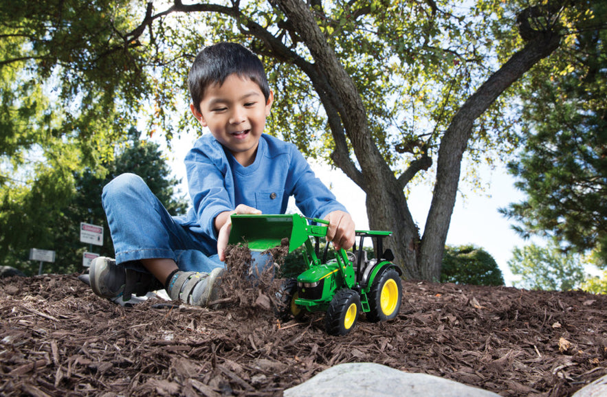 John Deere 1:16 5125R Tractor with Loader