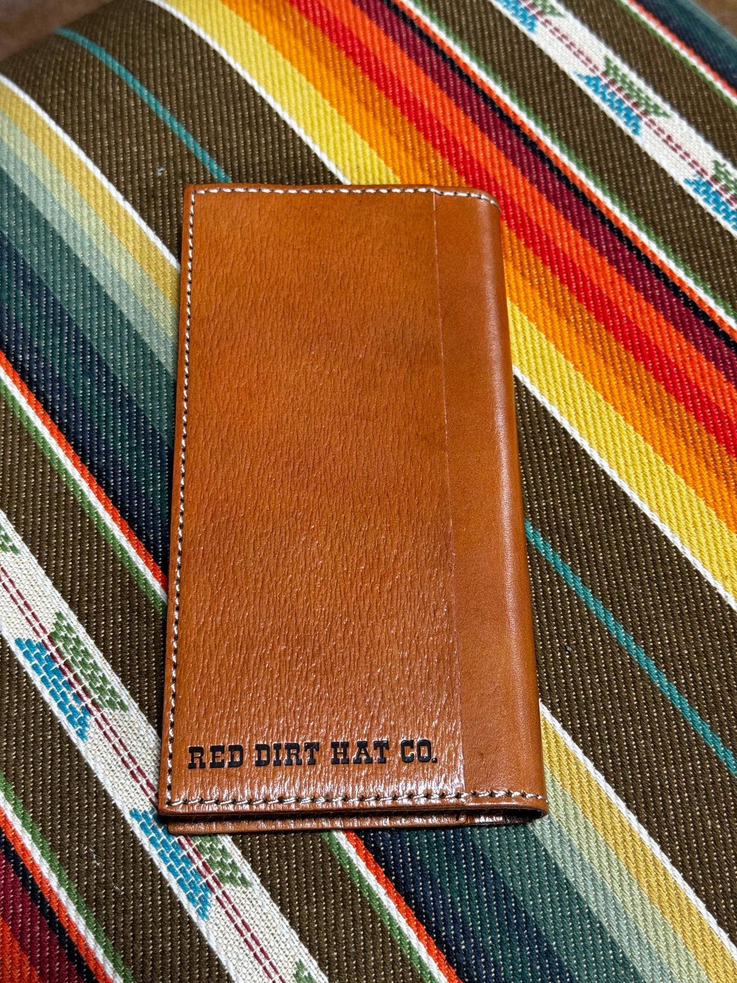 Red Dirt Hat Tooled with White Inlay Rodeo Wallet(76w3)