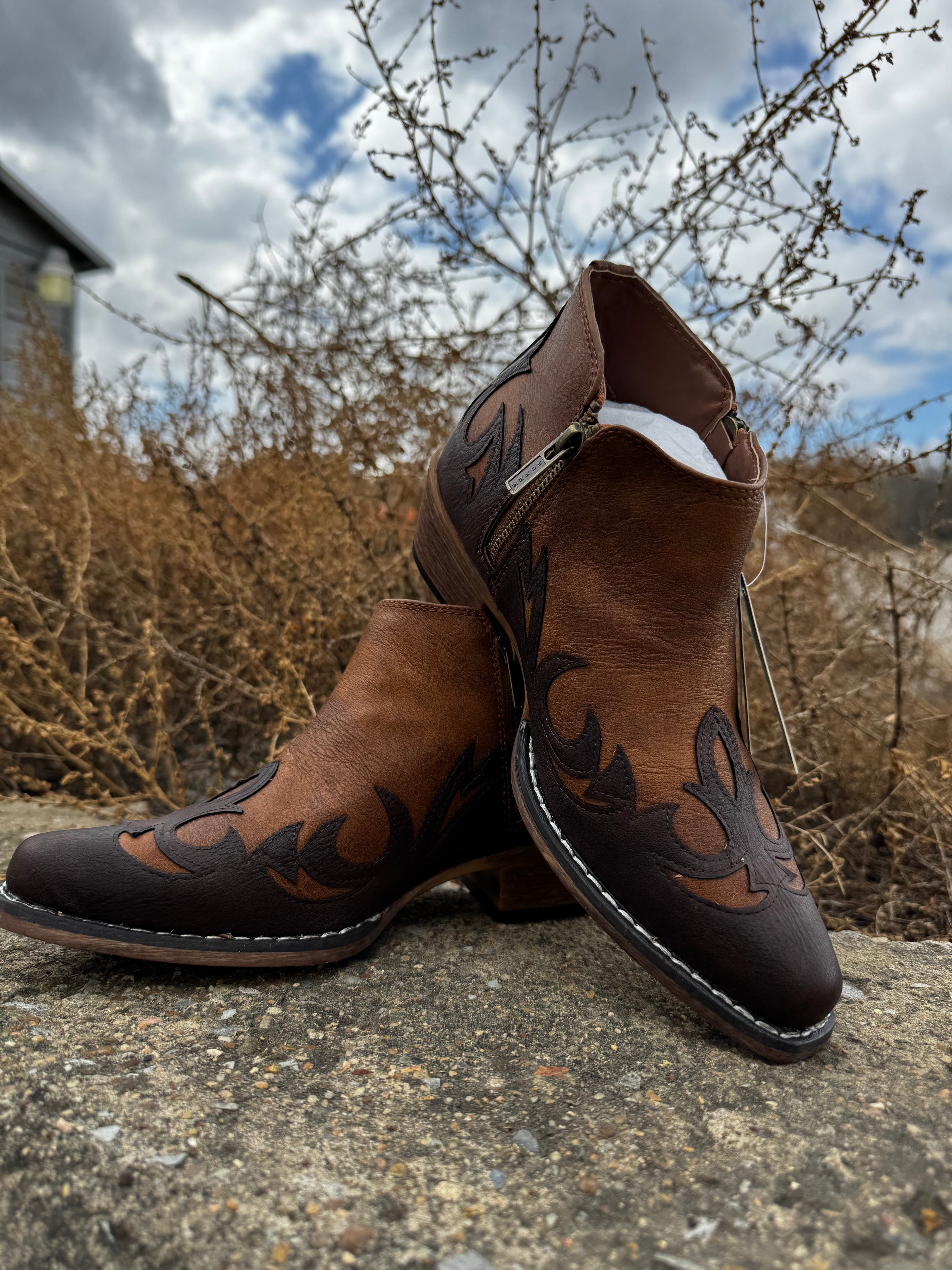 The Loretta Booties (3484)