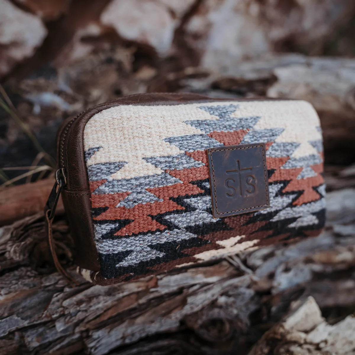 Guadalupe Serape Bebe Cosmetic Bag