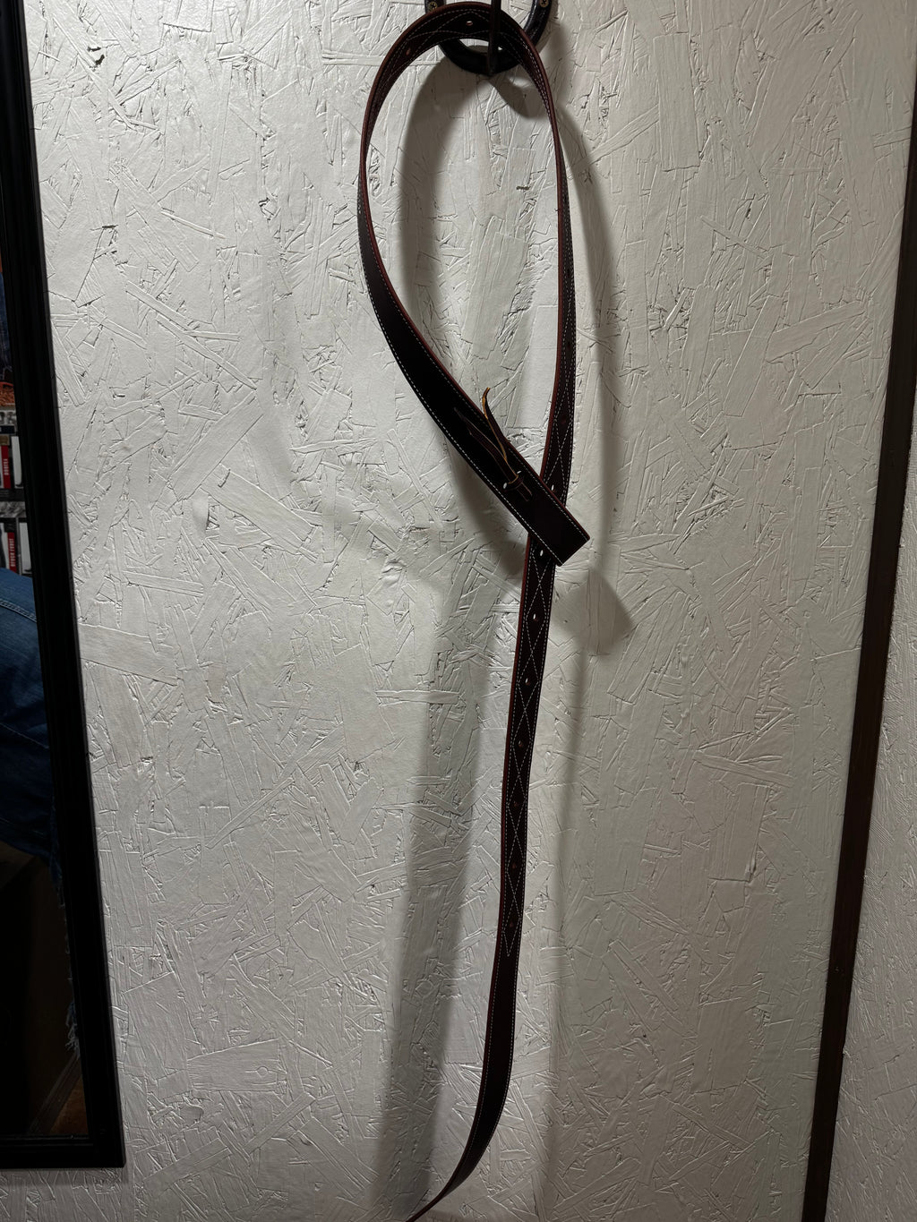 Gunslinger Stitched Latigo