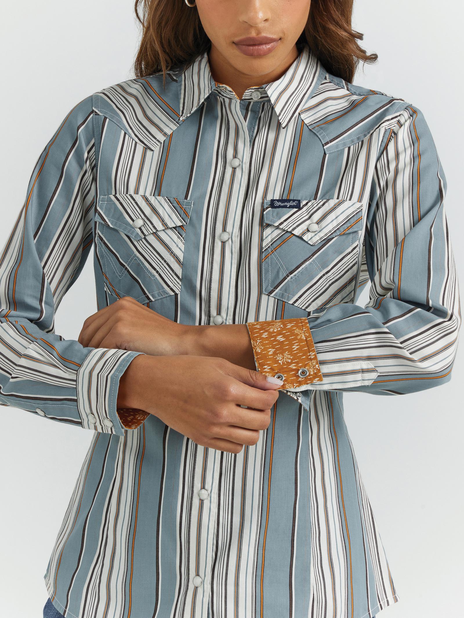 Wrangler Women's Western Dress Snap Shirt in Grey Wrangler Women's Western Dress Snap Shirt in Grey