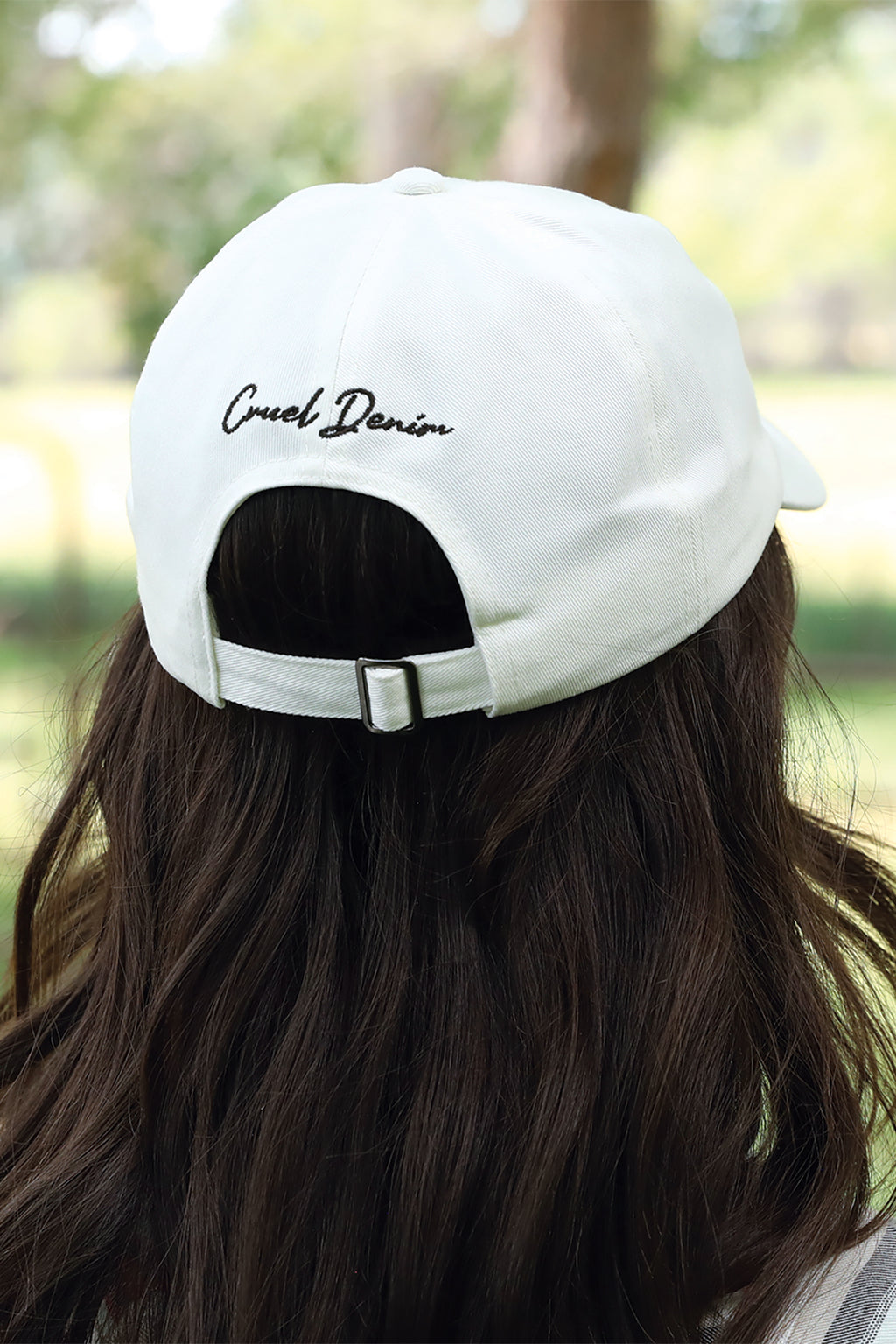 Cinch Simply White Cap