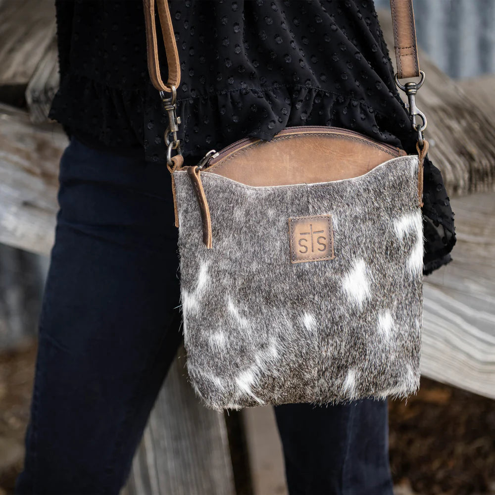 Cowhide Josie Crossbody (33098)