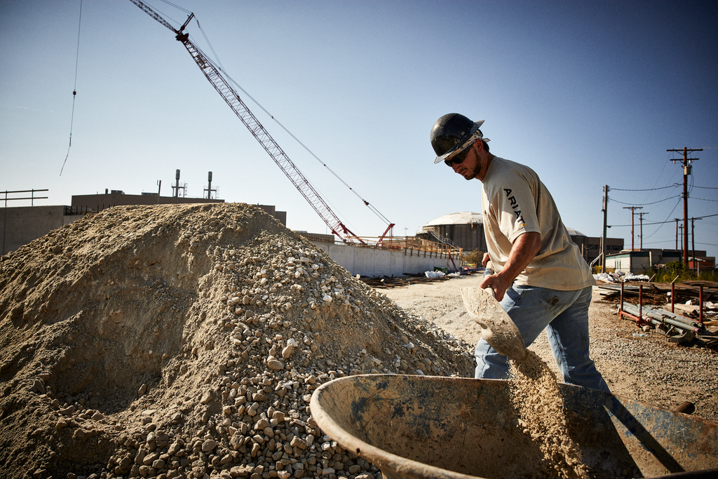 Men’s Rebar M4 Relaxed DuraStretch Basic Stackable Straight Leg Jean (8799)