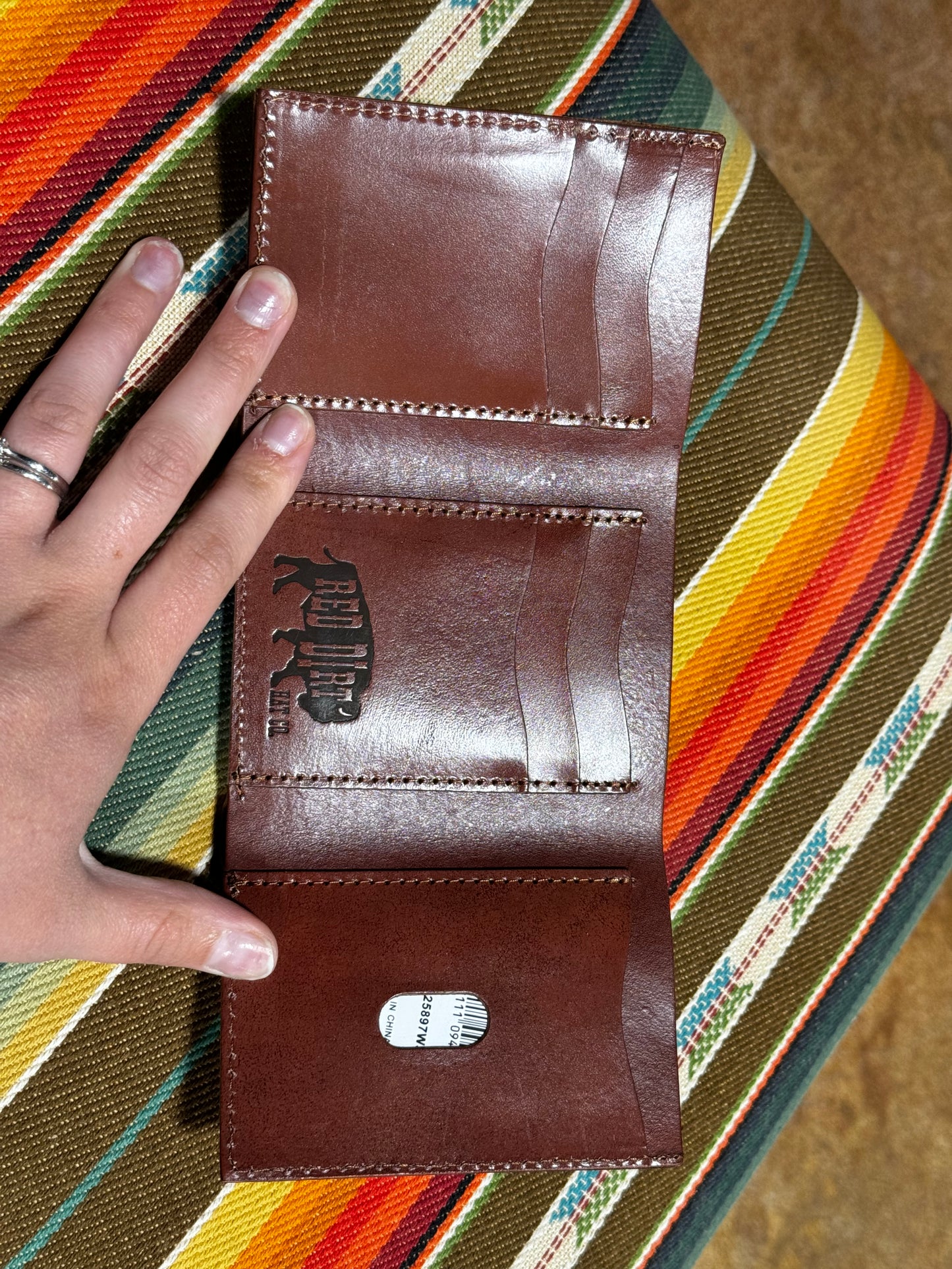 Red Dirt Hat Green Aztec Trifold Wallet (97w3)