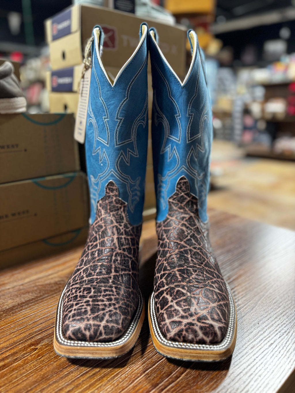 Anderson Bean Grey Ice Tipped Elephant (331308)