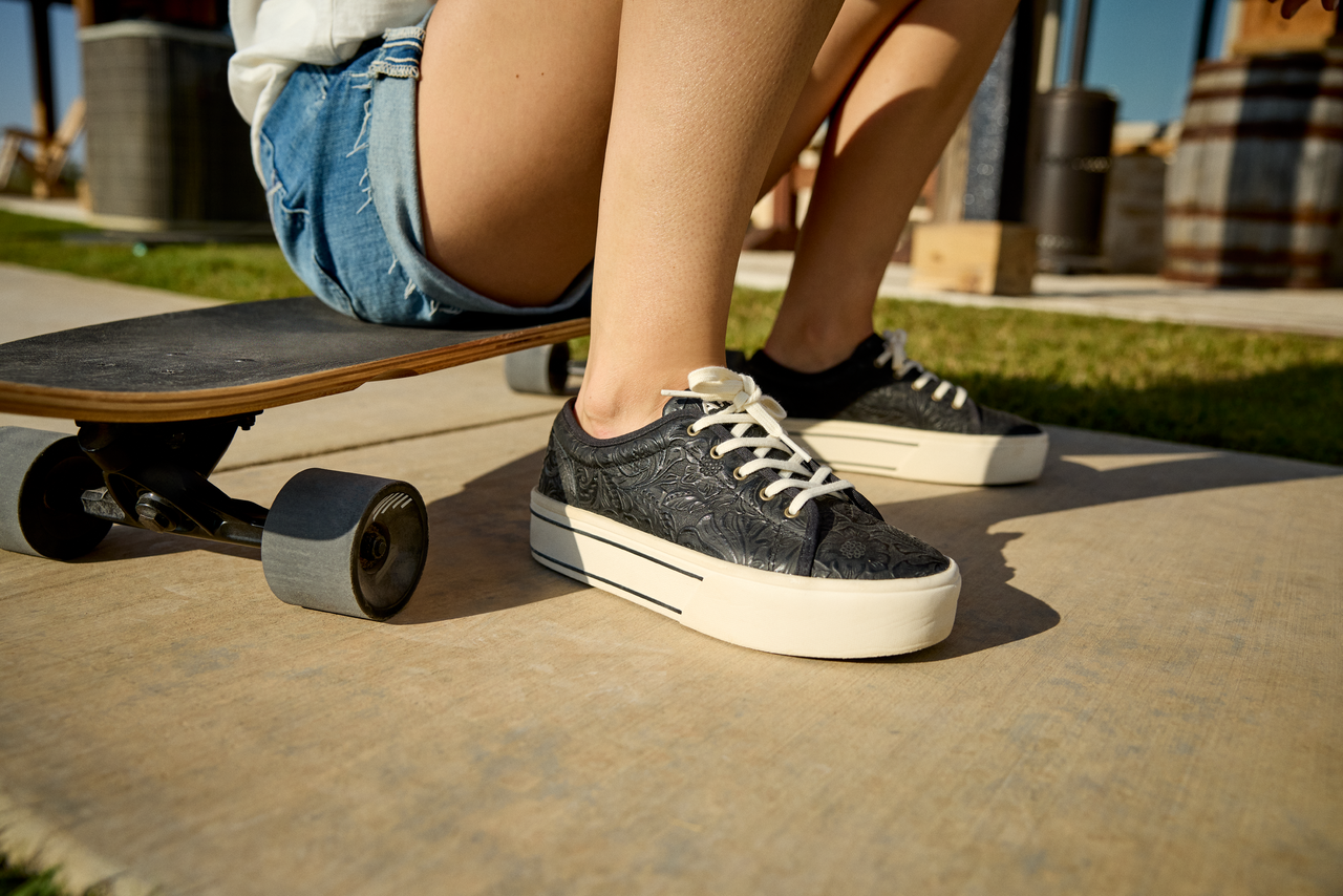 Women’s Skylar Black Emboss Shoes (1288)