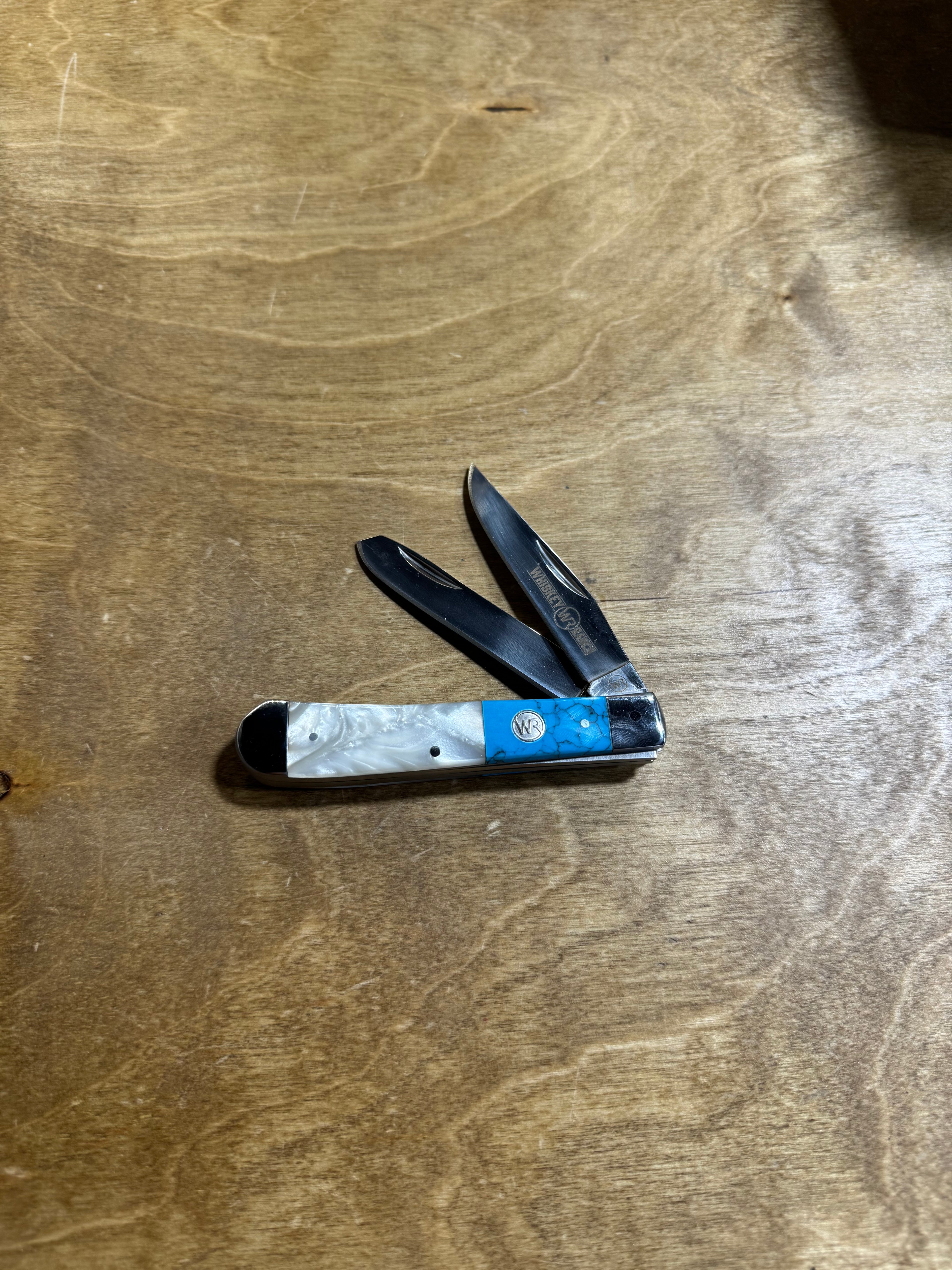 Whiskey Bent Trapper Knives