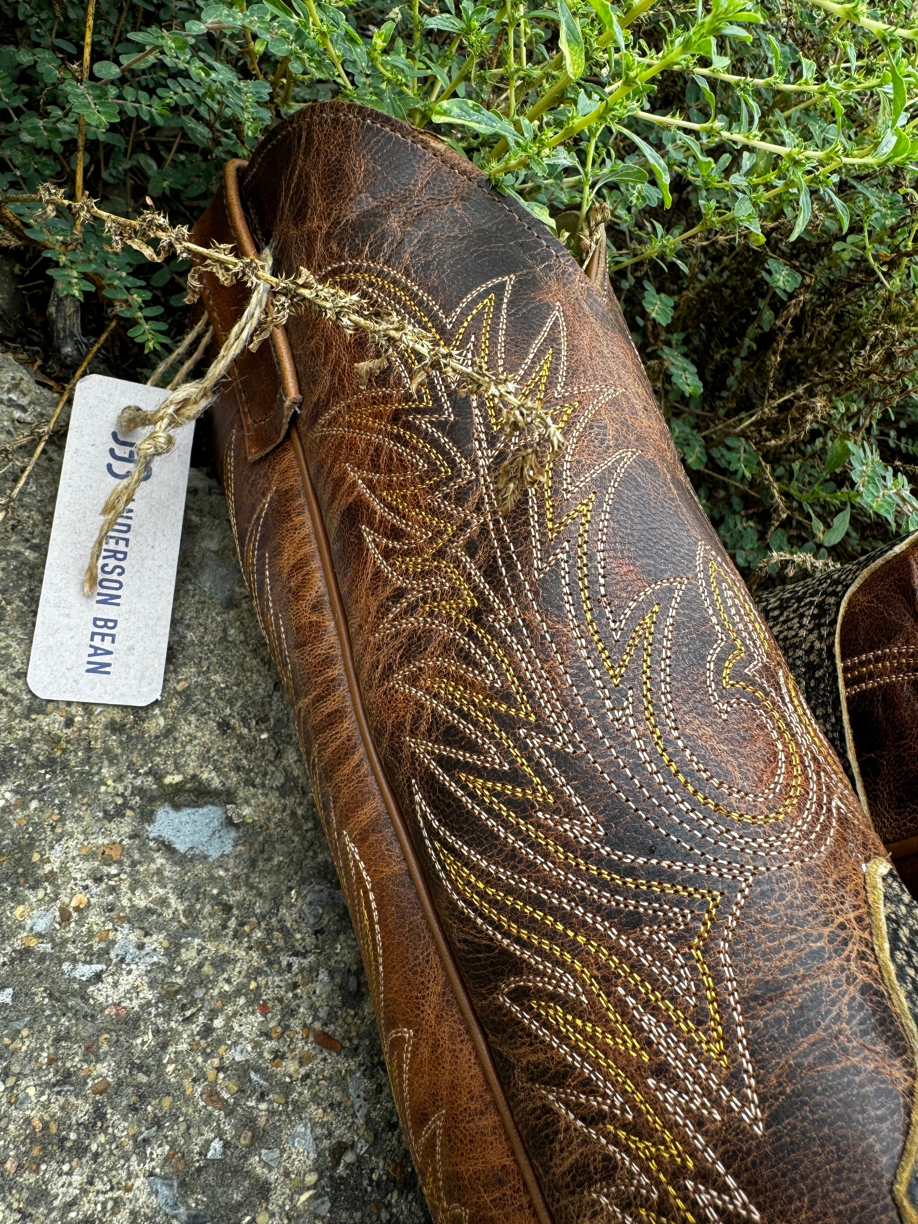 Anderson Bean Antique Saddle Safari Giraffe (340562)