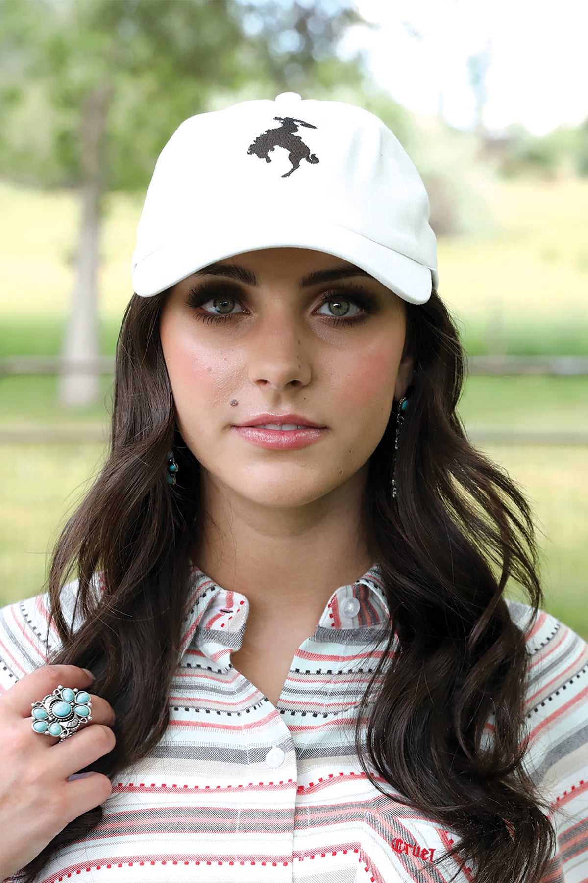 Cinch Simply White Cap