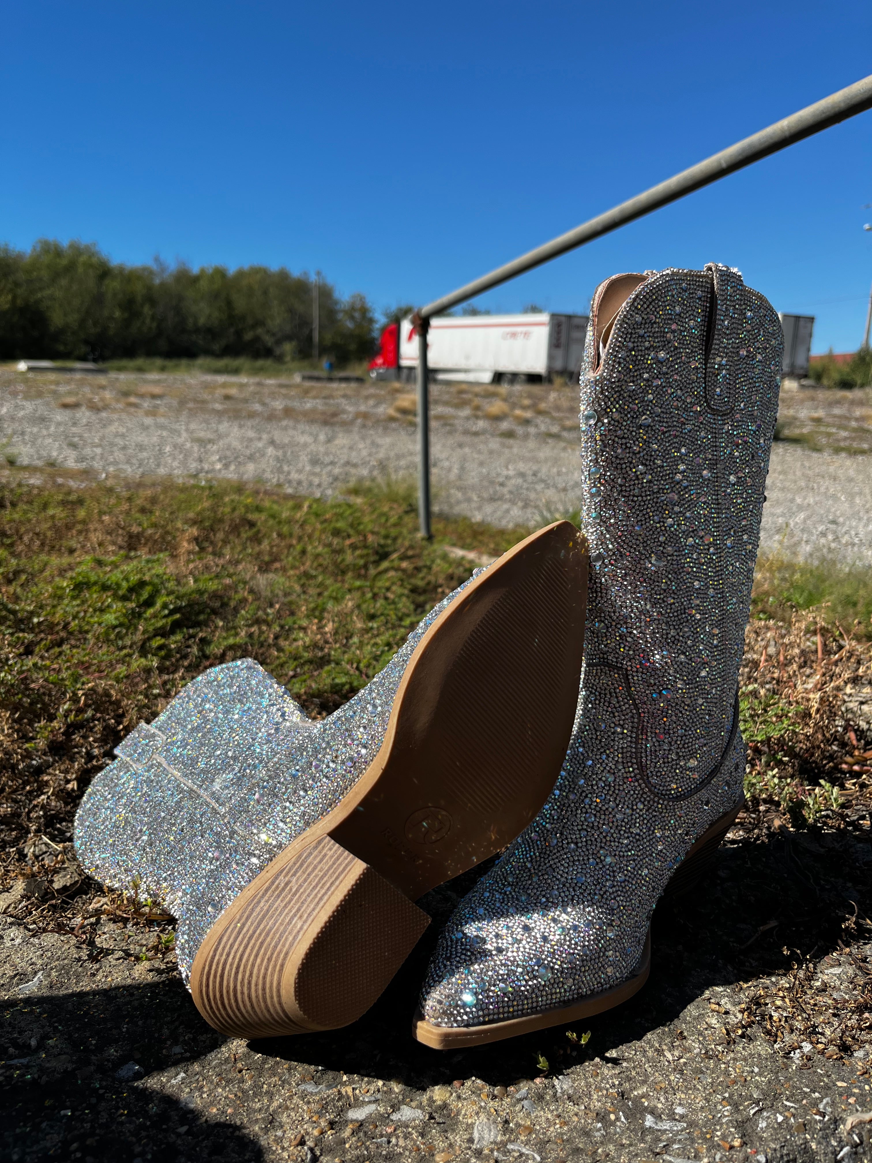 Women’s Silver Crystal Boot (3628)