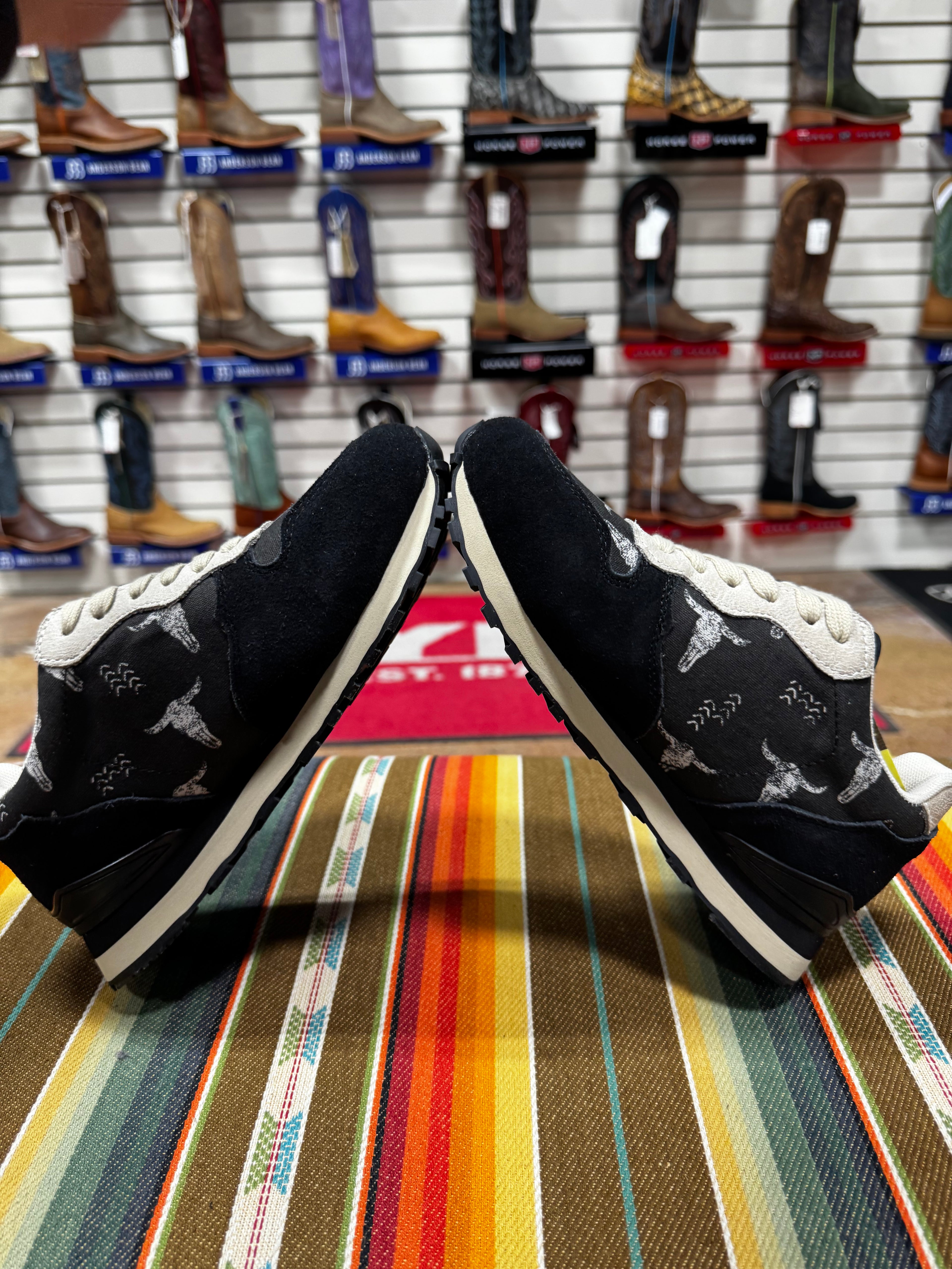 Roper Giddyup Longhorn in Black