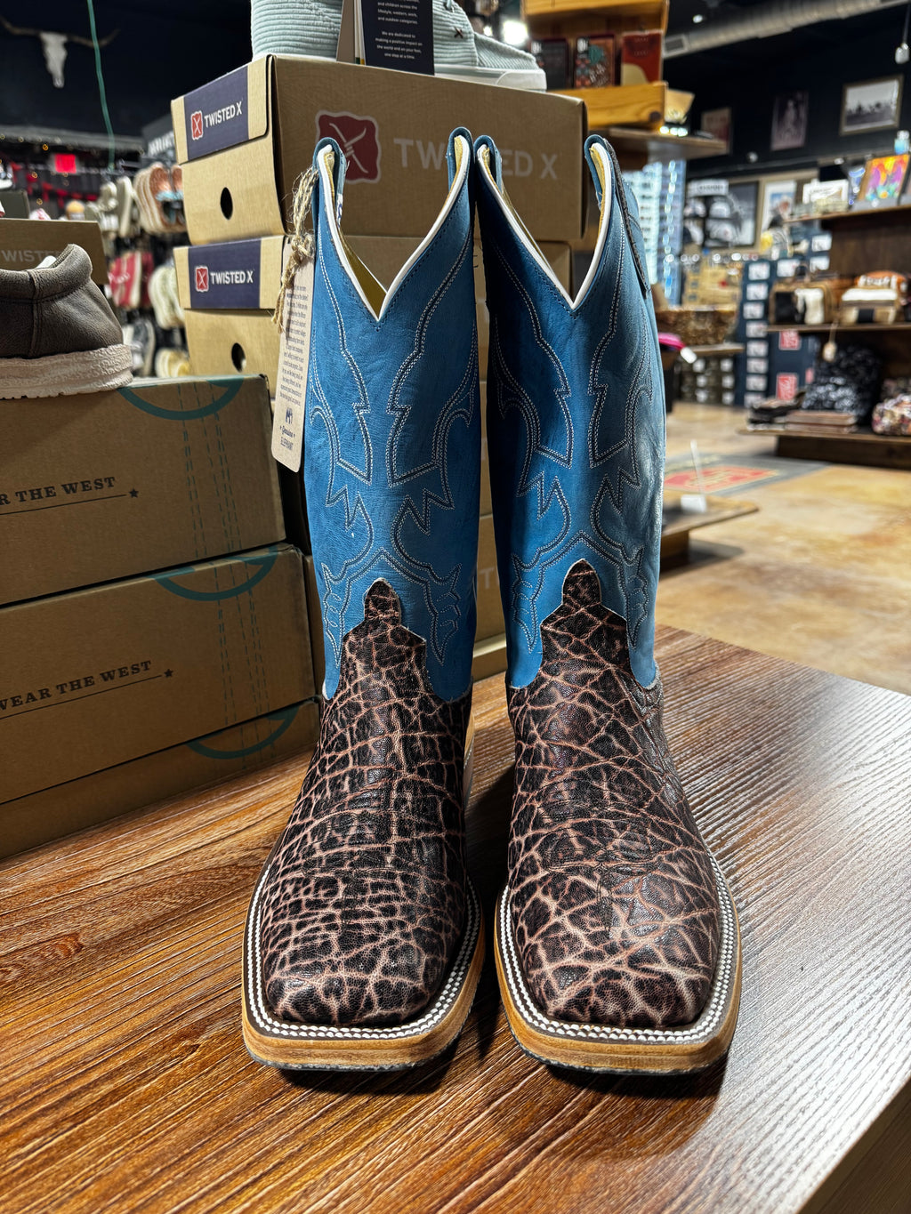 Anderson Bean Grey Ice Tipped Elephant (331308)