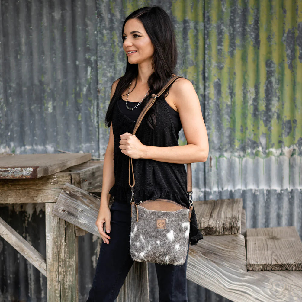 Cowhide Josie Crossbody (33098)