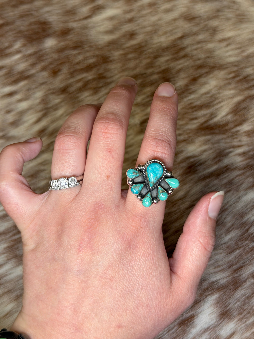 Teardrop Cluster Ring