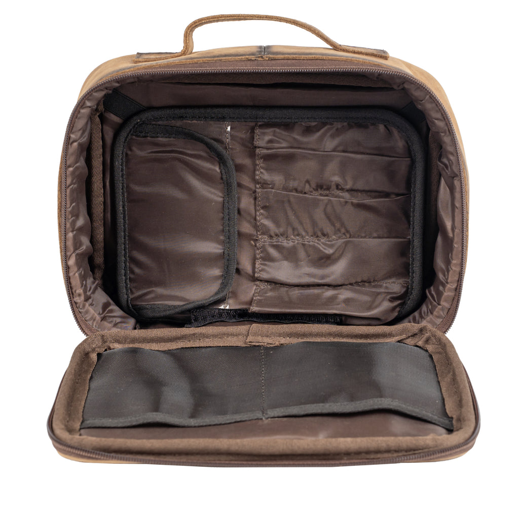 Cowhide Yukon Makeup Organizer (33092)