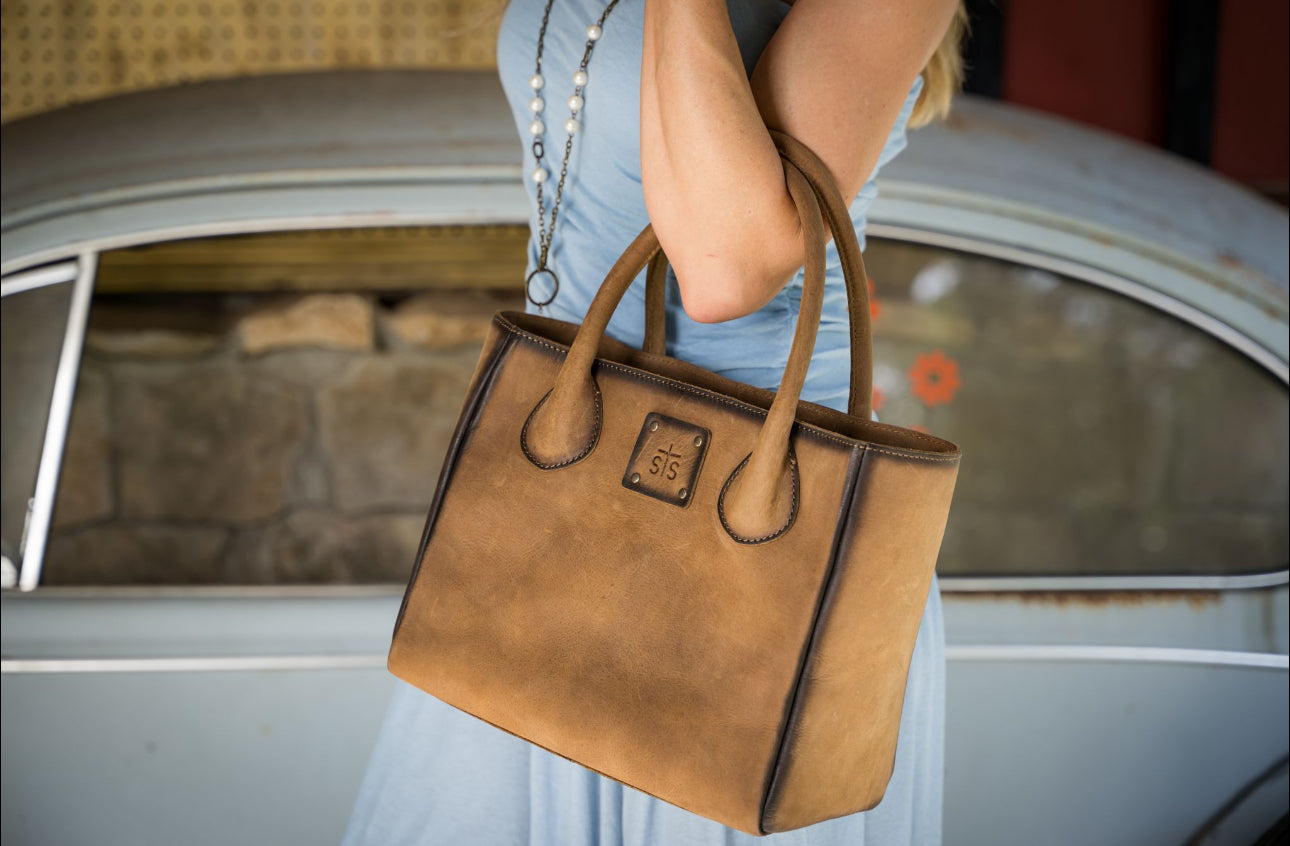 Basic Bliss Satchel Baroness (31362)