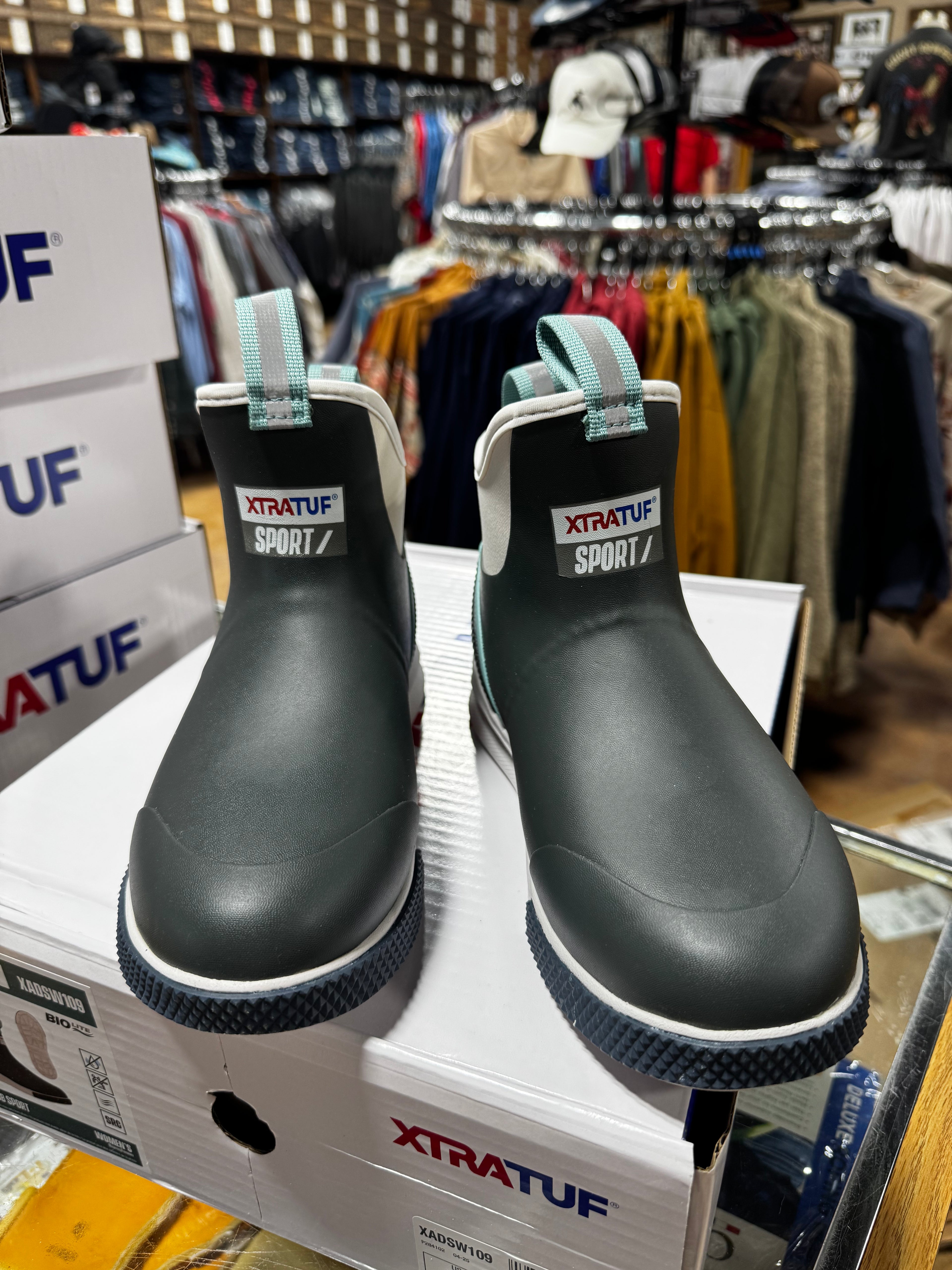 Women’s 6 in Ankle Boot Sport in Stormy Blue