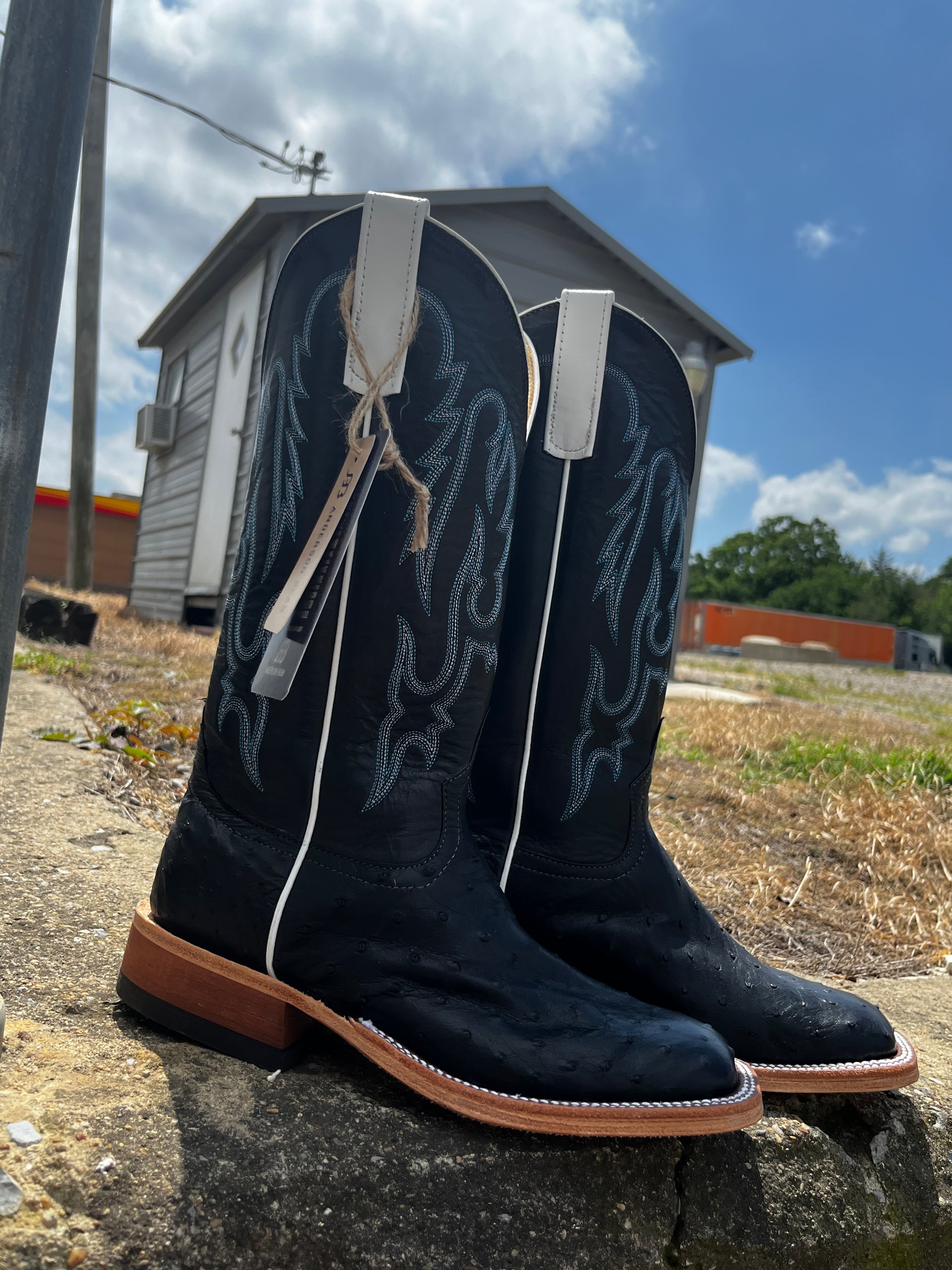 IMG-2443.heic?v=1713900599&