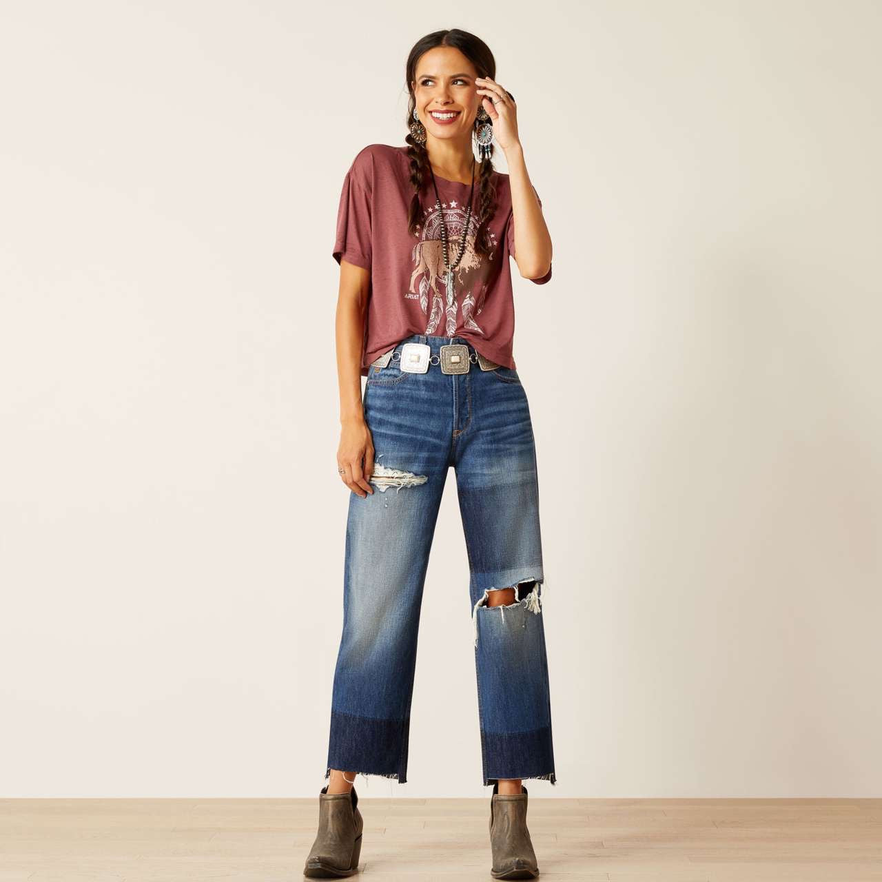 Haiti Tomboy Straight Ultra High Rise Ariat Jeans (1615)