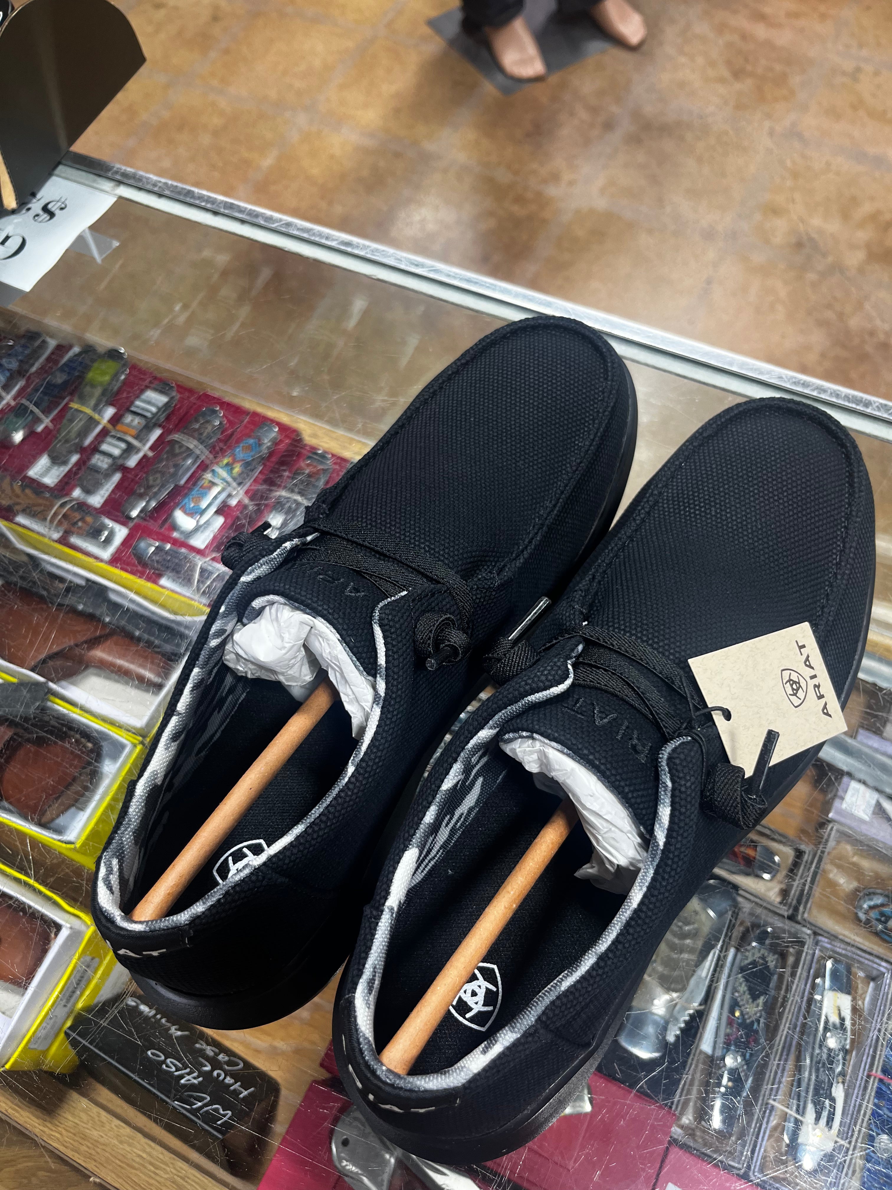 Men’s Black Ariat Hilo’s (3676)