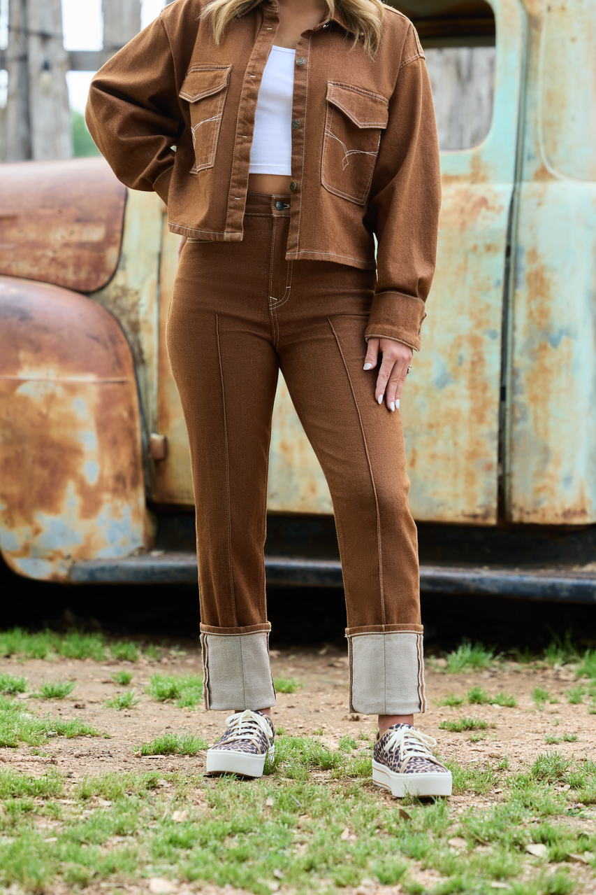 Ariat Pecan Brown Ultra High Rise Relaxed Straight Leg Jean (1722)