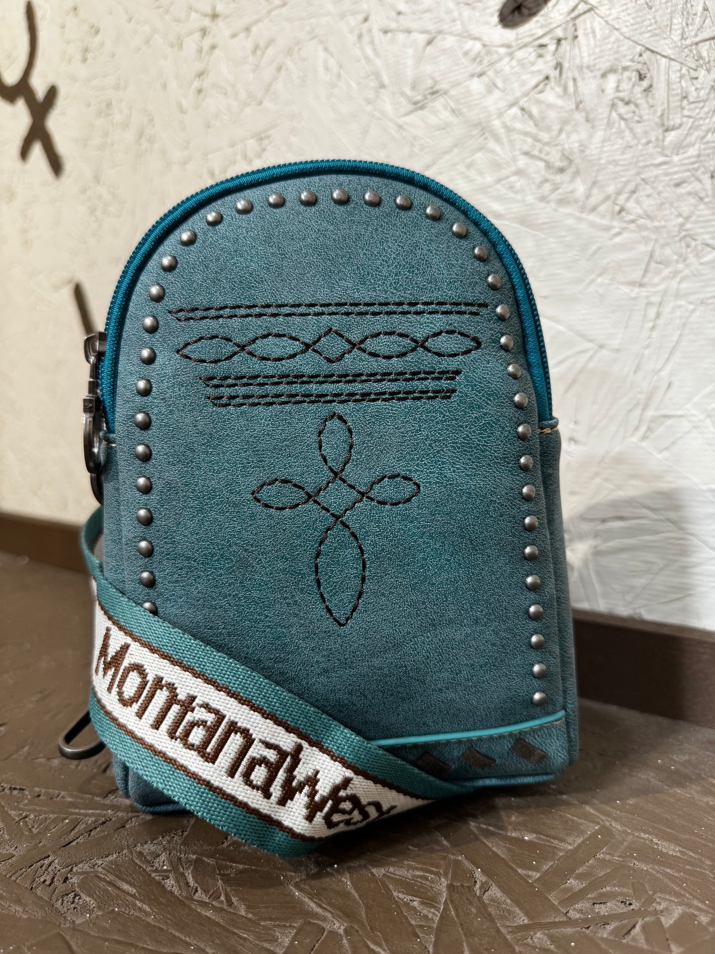 Wrangler Boot Stitch Slinger Bag