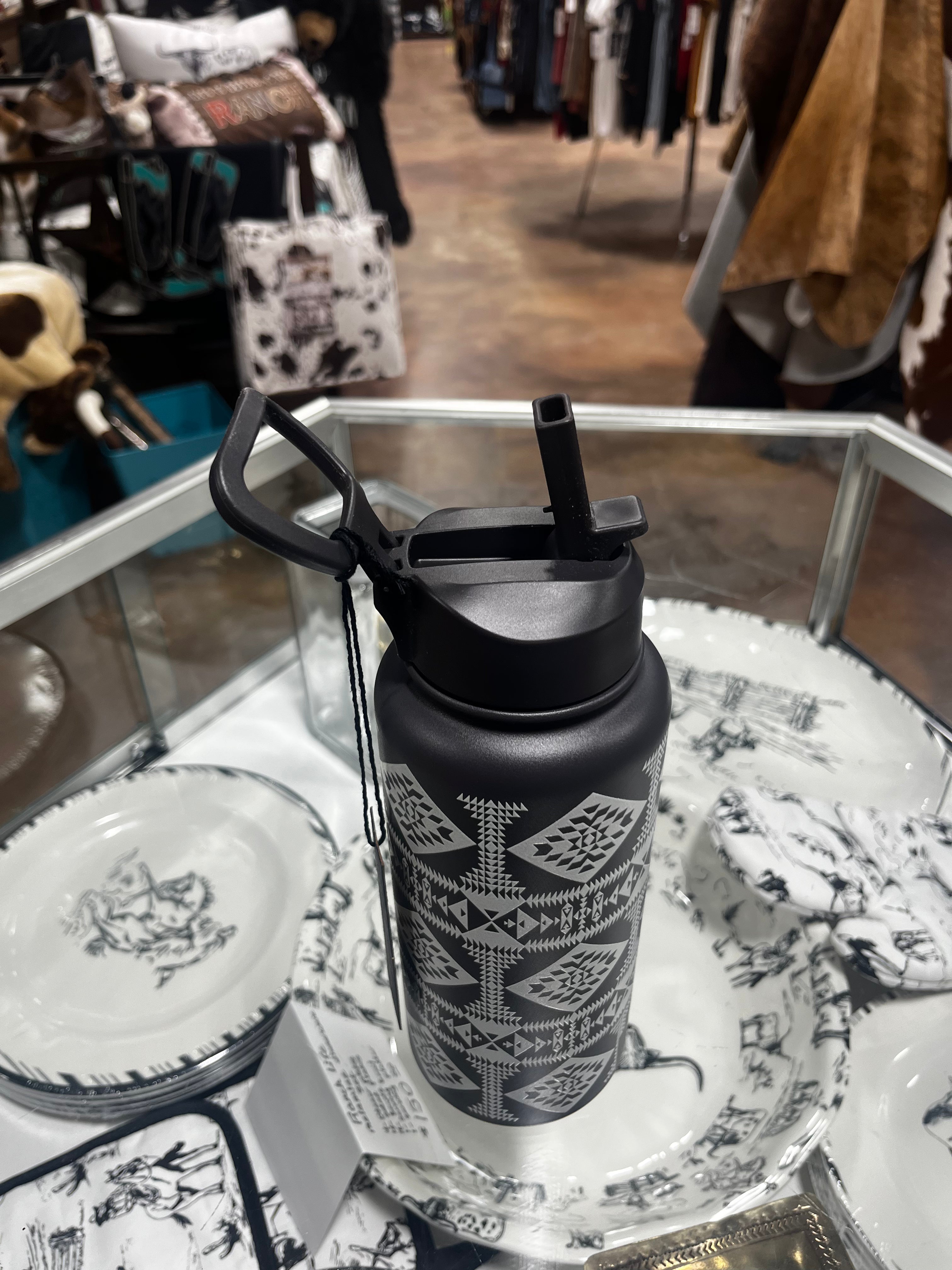 Basket Maker Black