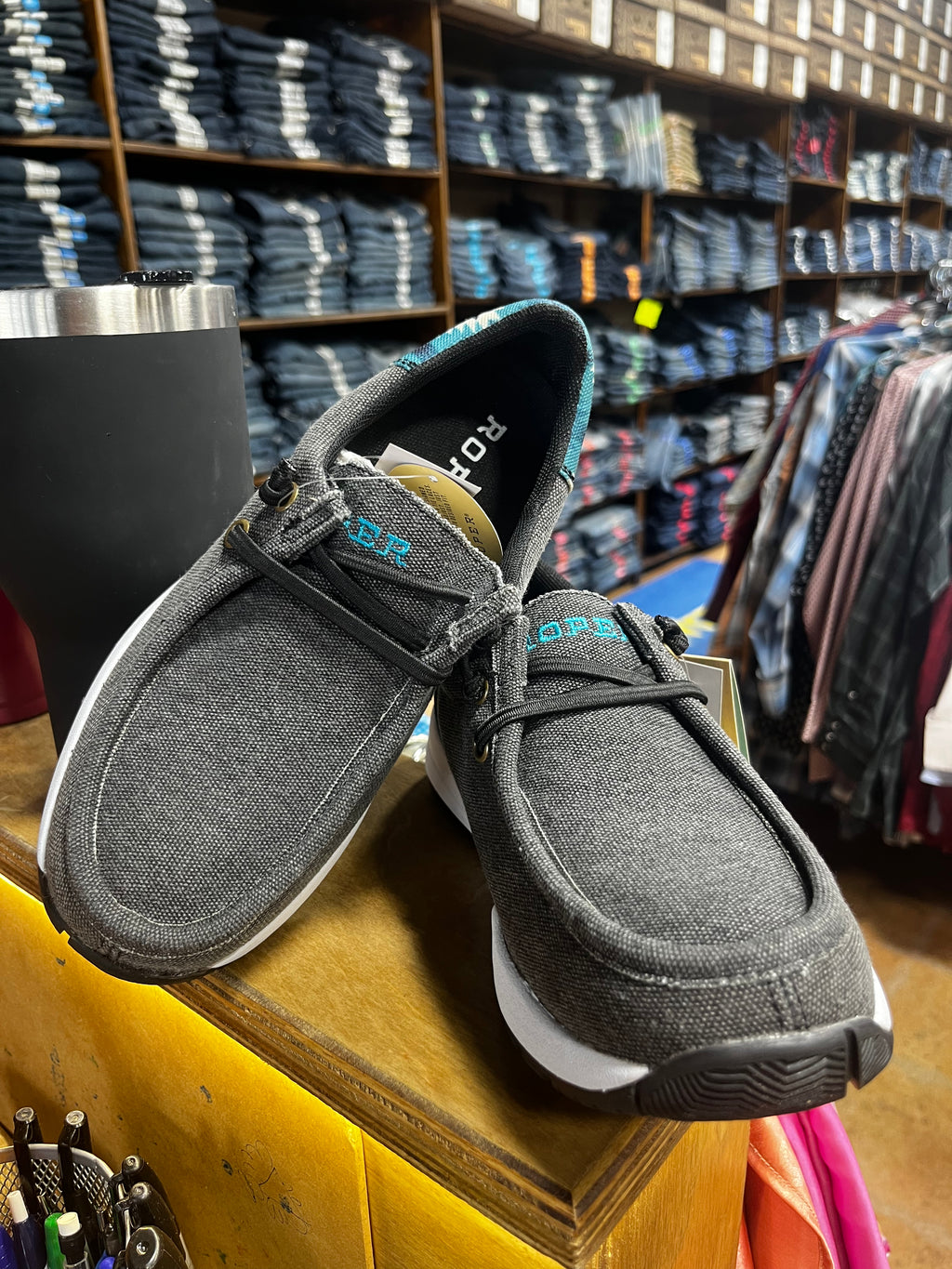 Women’s Black Canvas Shoe (3508)