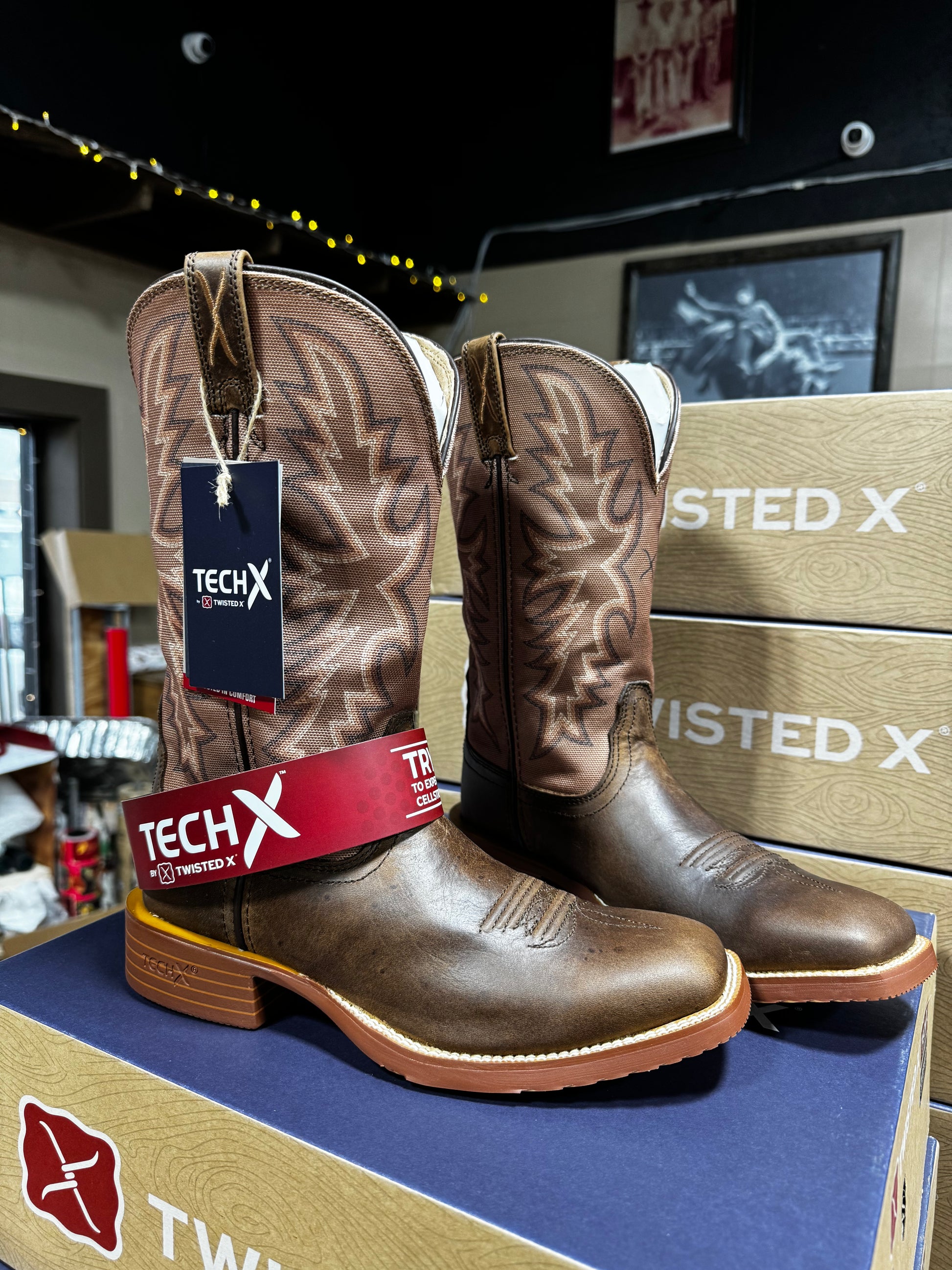 Women's twisted 2025 x cowboy boots
