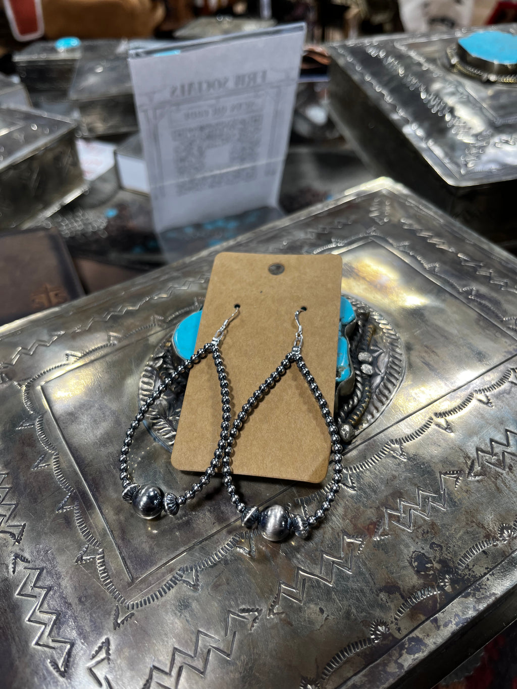 Lizzie Navajo Pearl Earrings