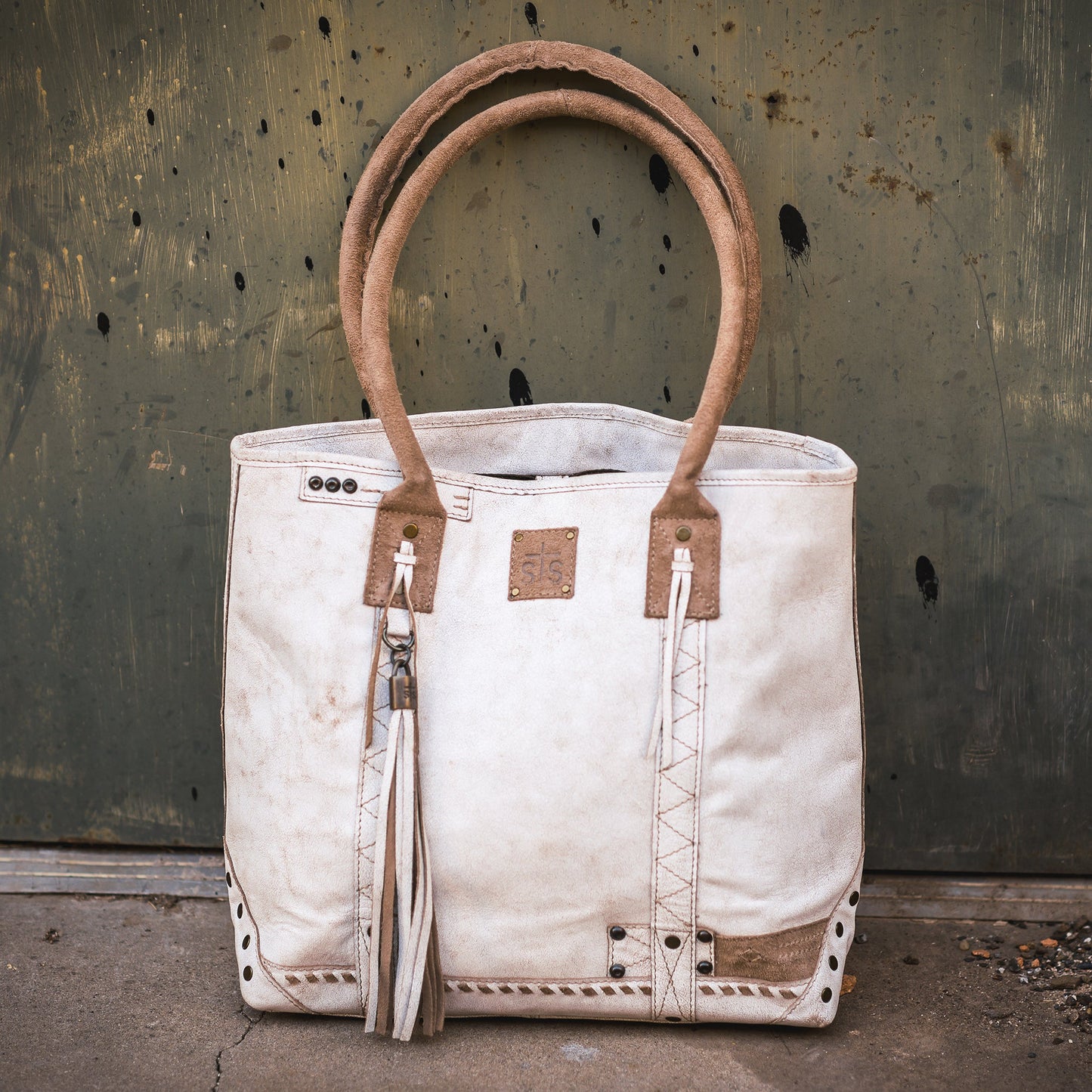 Cremello Tote