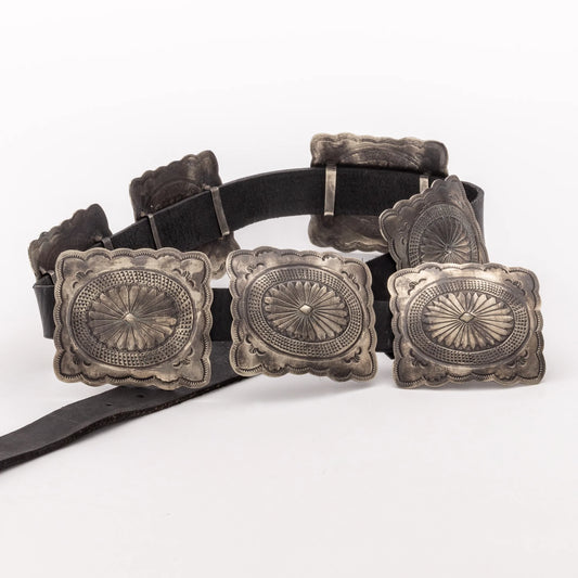 Fluted Concho Belt w/ Black Leather