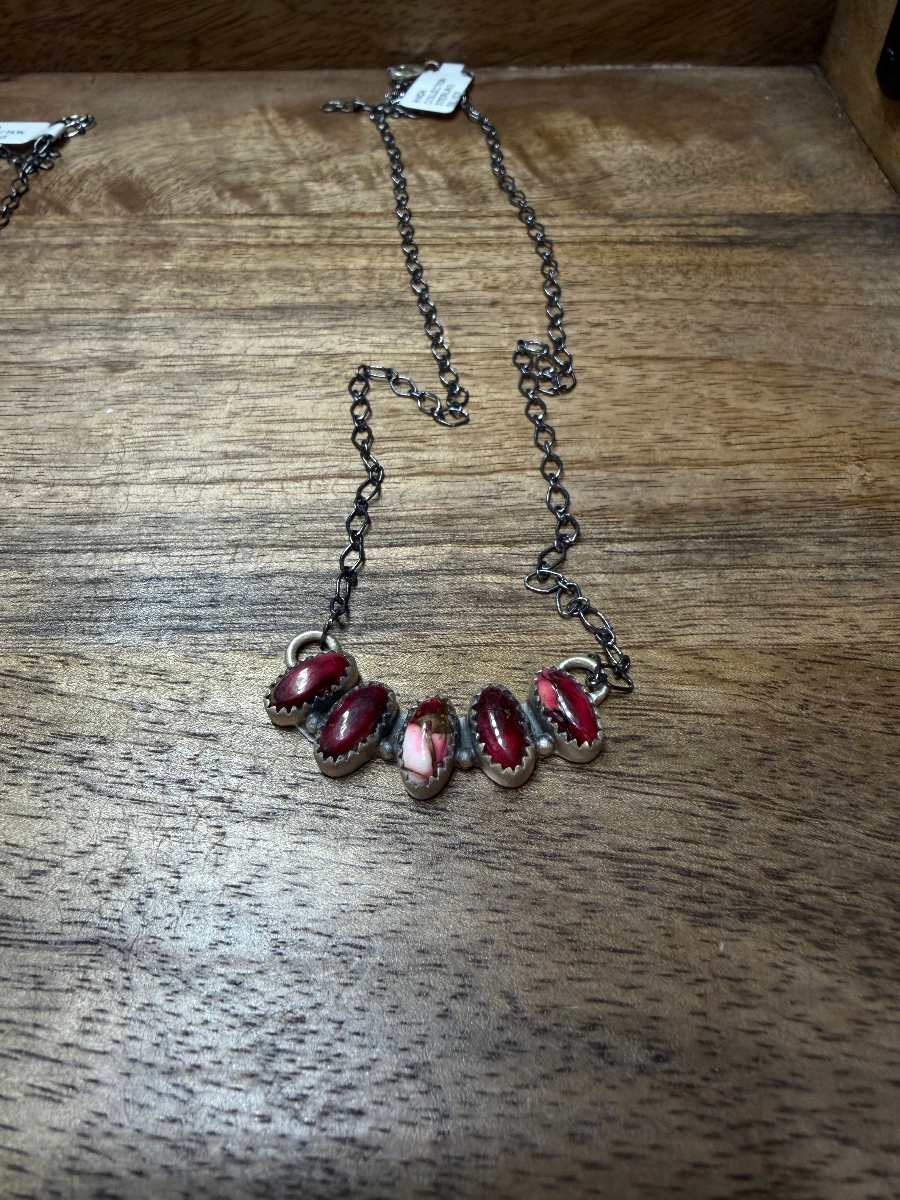 Curved Bar Necklace