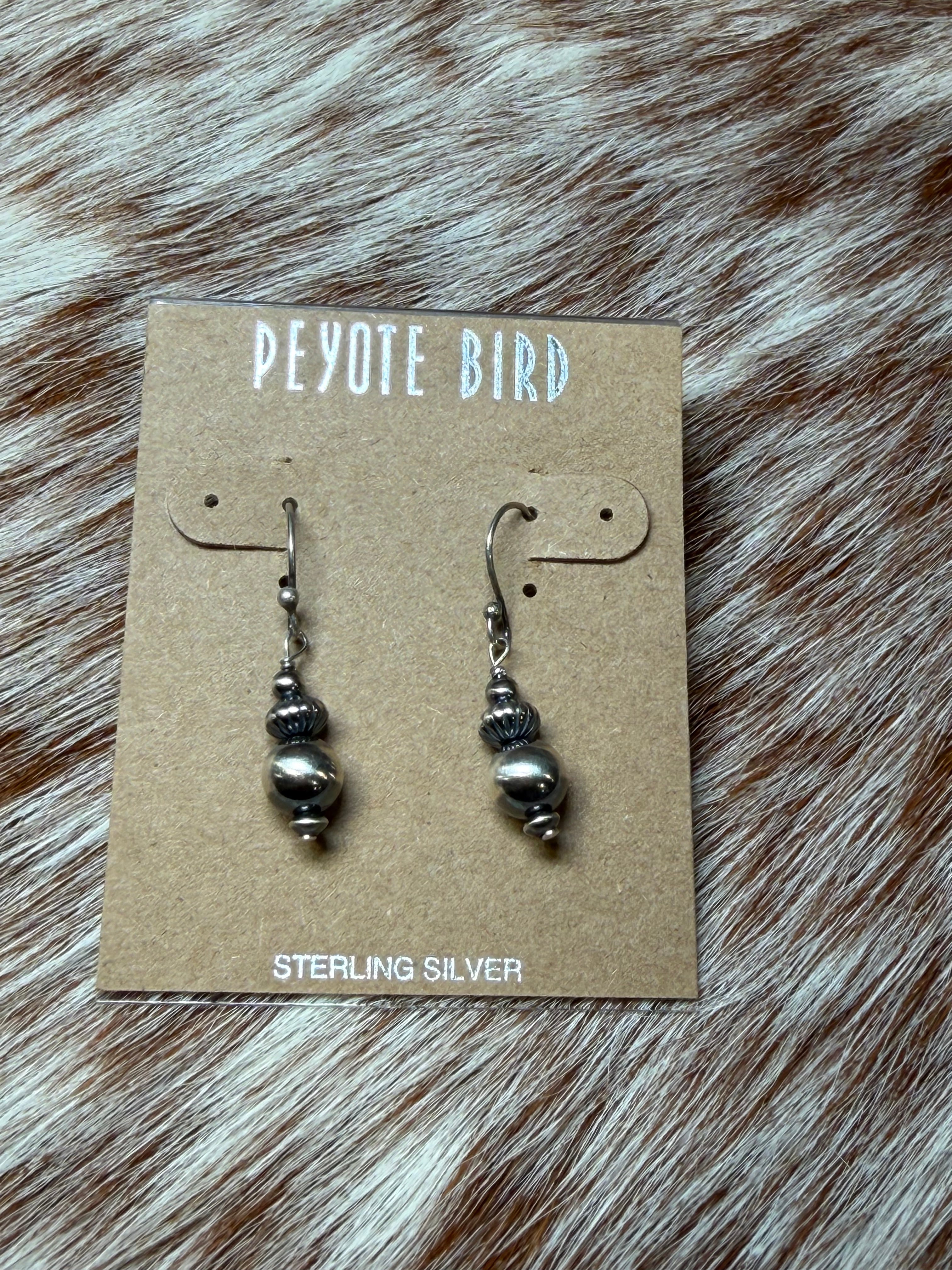 Desert Pearl Snowmen Earrings