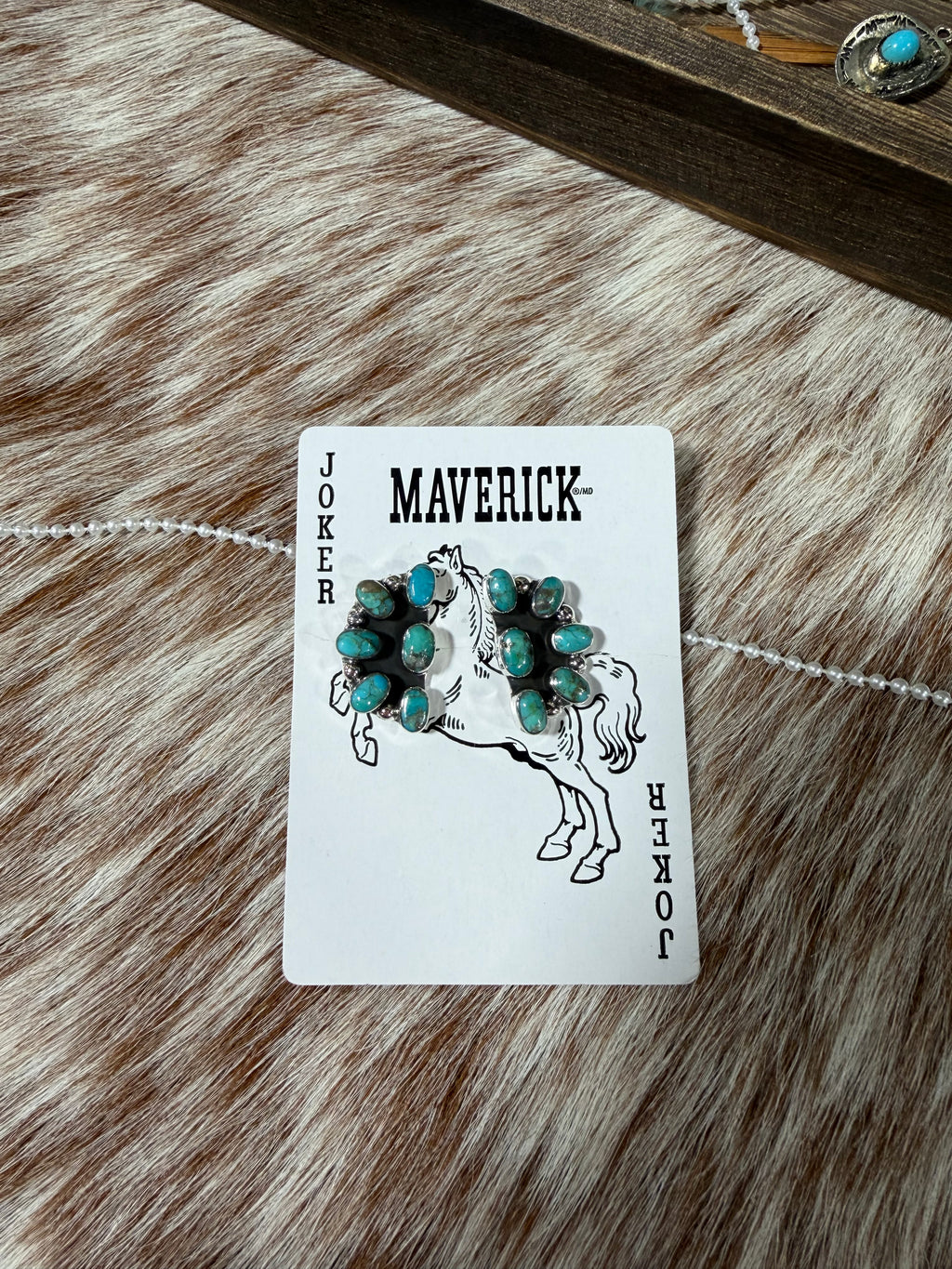 Turquoise Chuck Half Cluster
