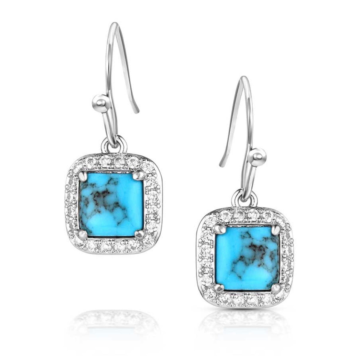 The Glamour Cut Earrings