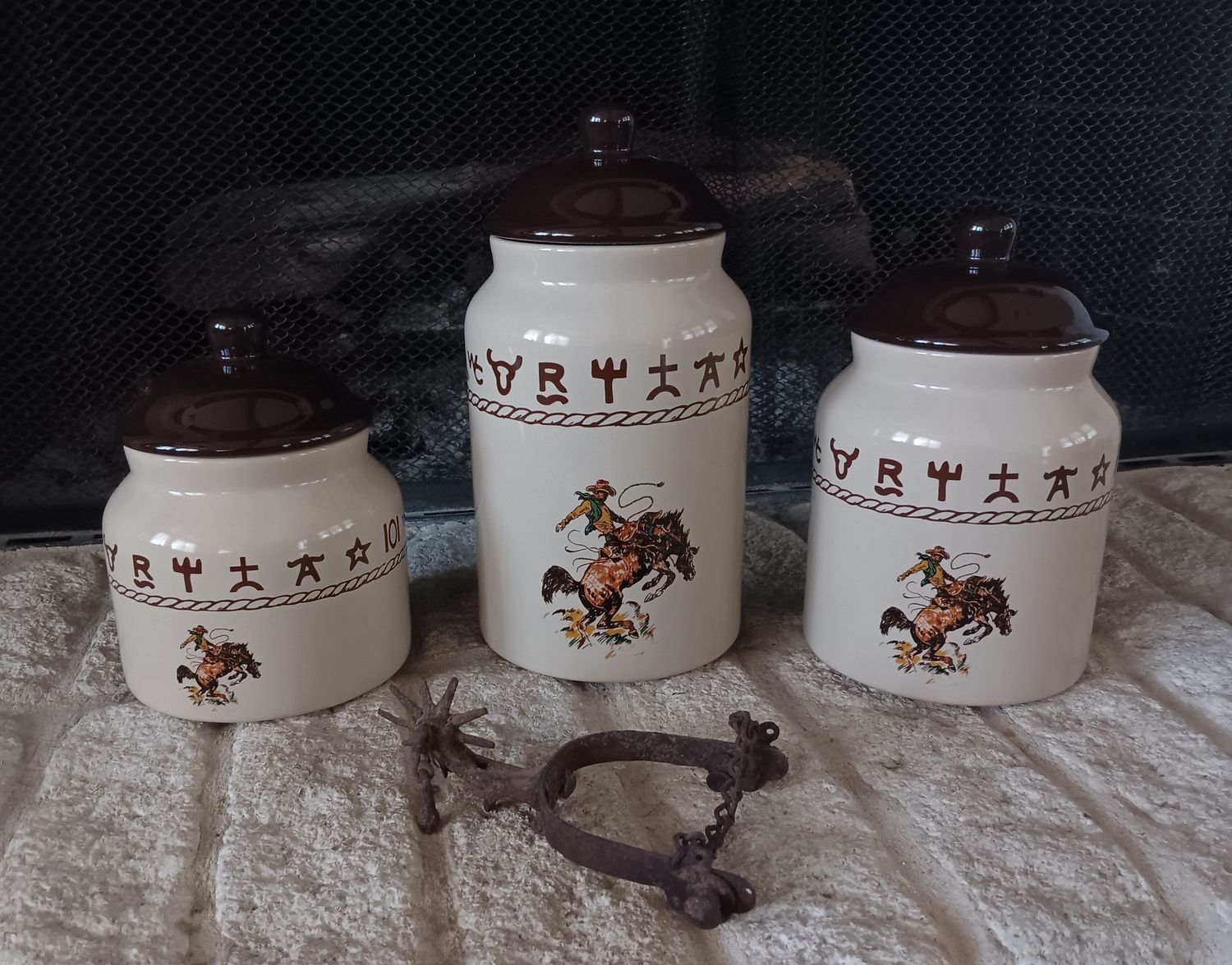 Large Canister Set Bronco